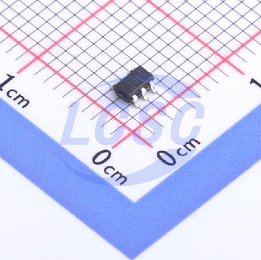 Фото TLV7041QDBVRQ1 Texas Instruments — TLV7041QDBVRQ1 — Компараторы — Texas Instruments