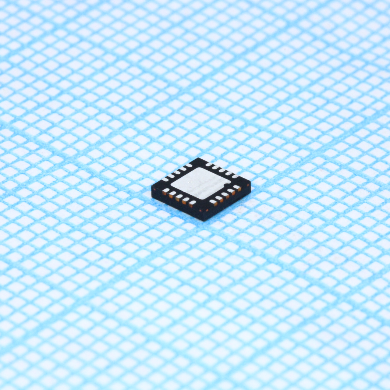 Фото AD7949BCP Analog Devices, Inc. — AD7949BCPZRL7