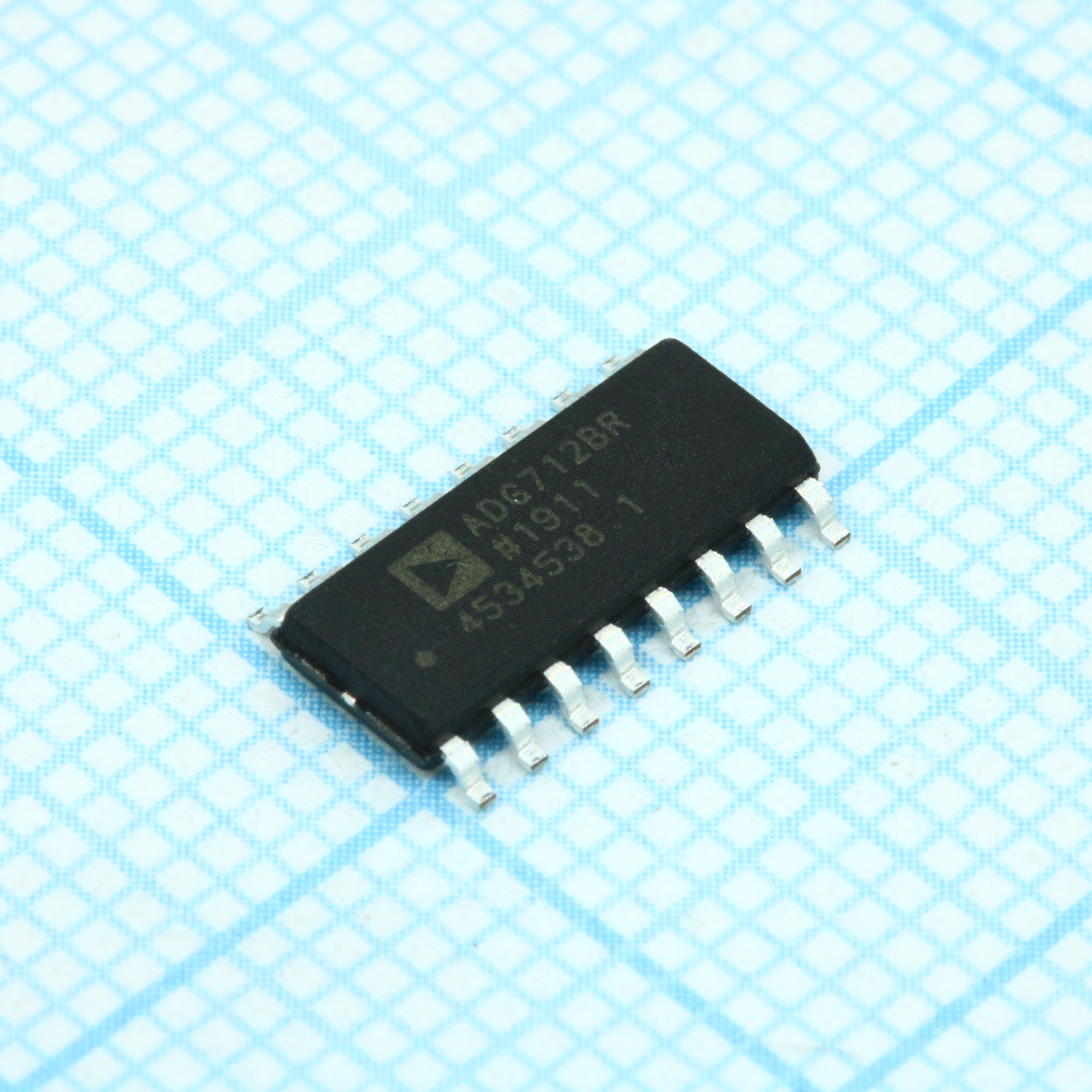 Фото ADG712BRZ-REEL7 Analog Devices, Inc. — ADG712BRZ-REEL7 — Аналоговые ключи — Analog Devices, Inc.