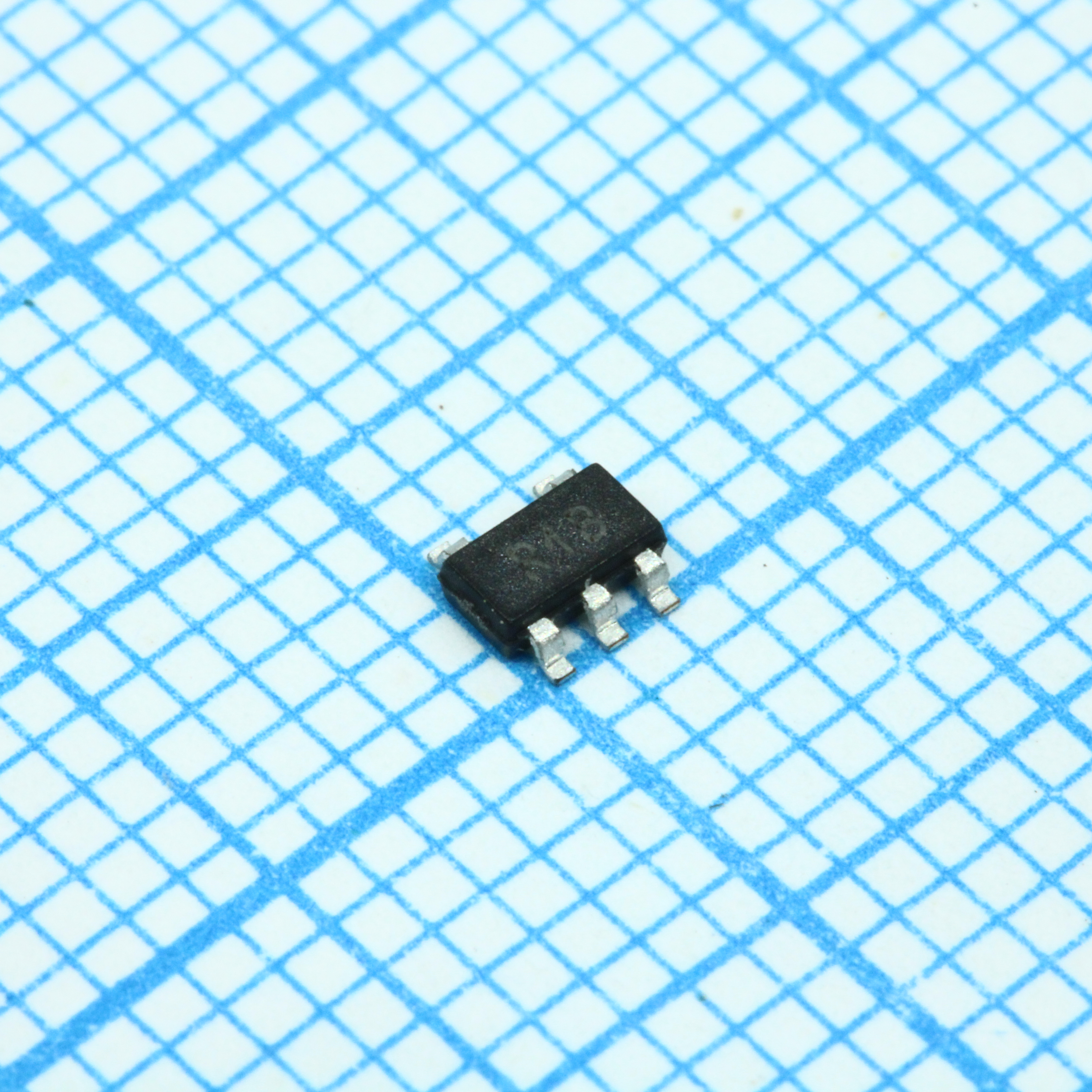 Фото ADR391BUJZ-REEL7 Analog Devices, Inc. — ADR391BUJZ-REEL7 — Источники опорного напряжения — Analog Devices, Inc.