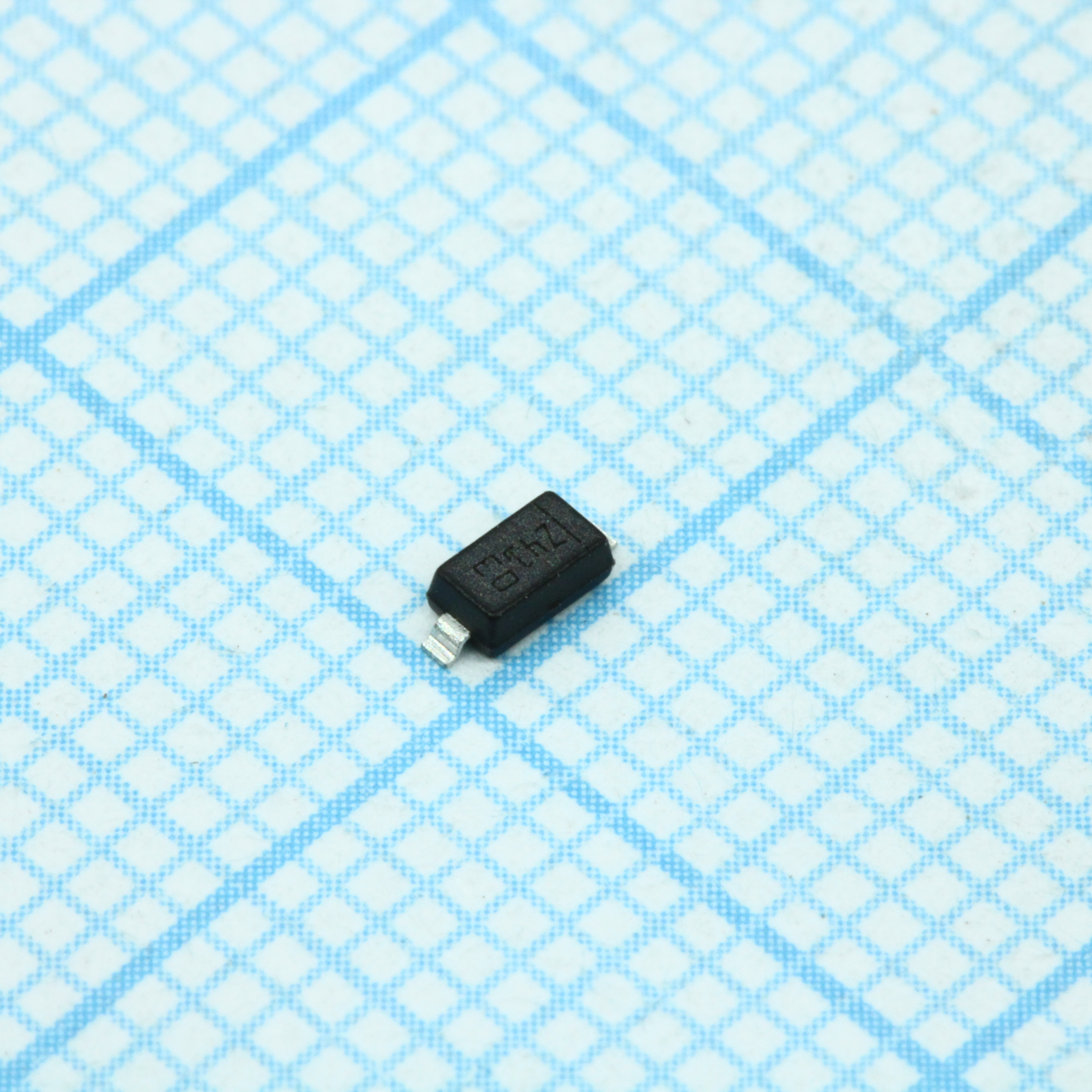 Фото Шоттки 100В  0.20А ST Microelectronics — BAT41ZFILM — Одиночные диоды Шоттки — ST Microelectronics