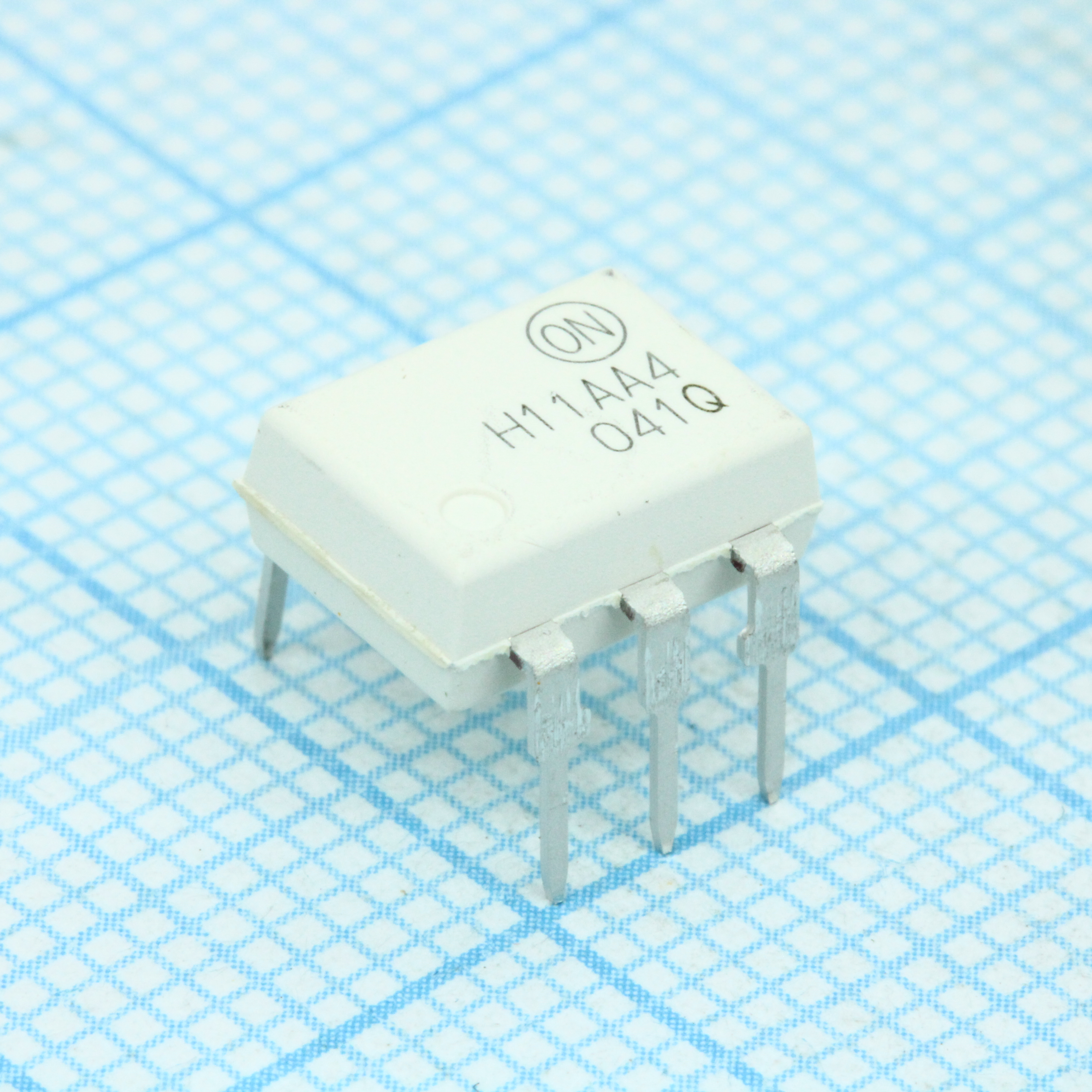 Фото H11AA4M ON Semiconductor — H11AA4M — Транзисторные оптопары — ON Semiconductor