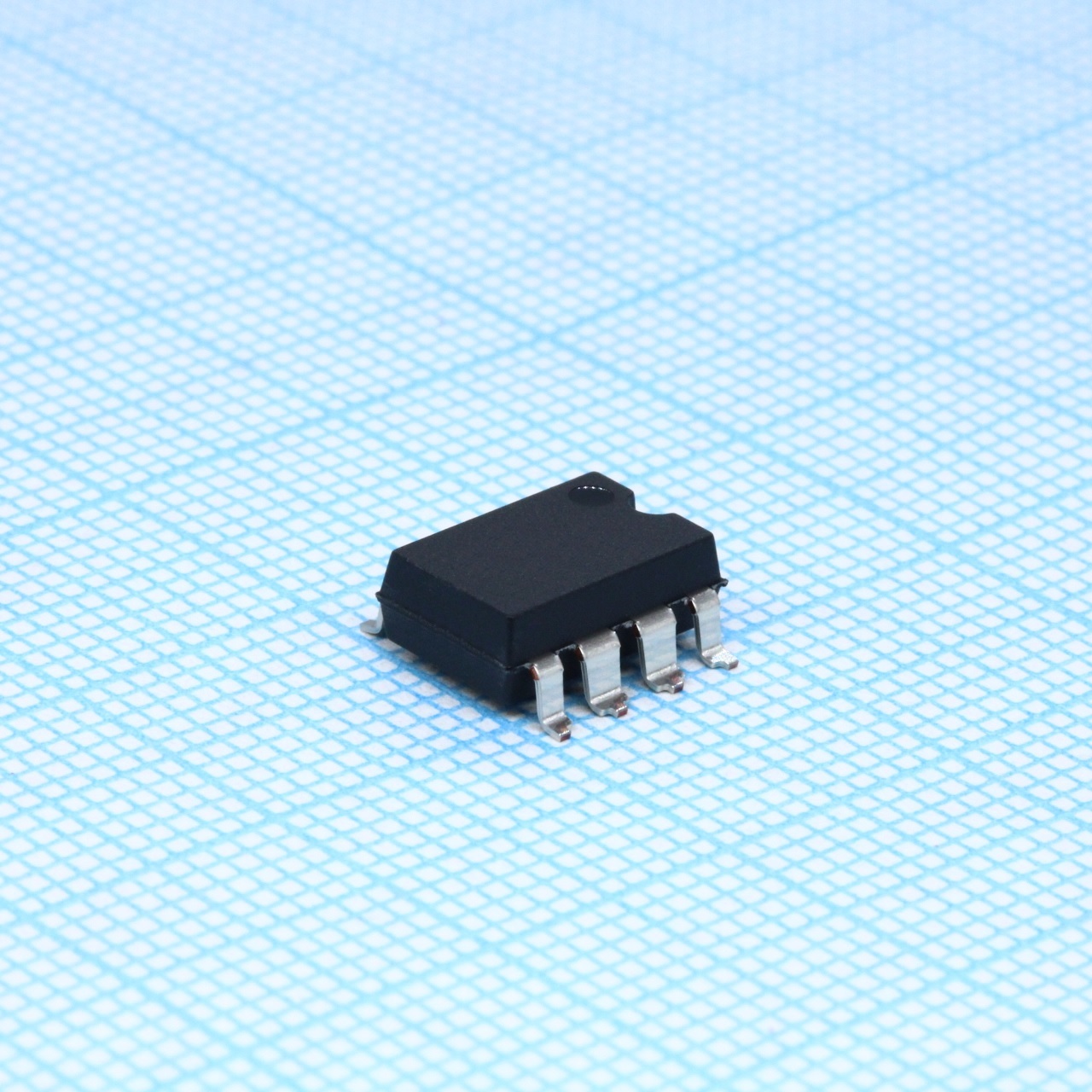 Фото HCPL-7710-500E Broadcom — HCPL-7710-500E — Оптопары с логическим выходом — Broadcom