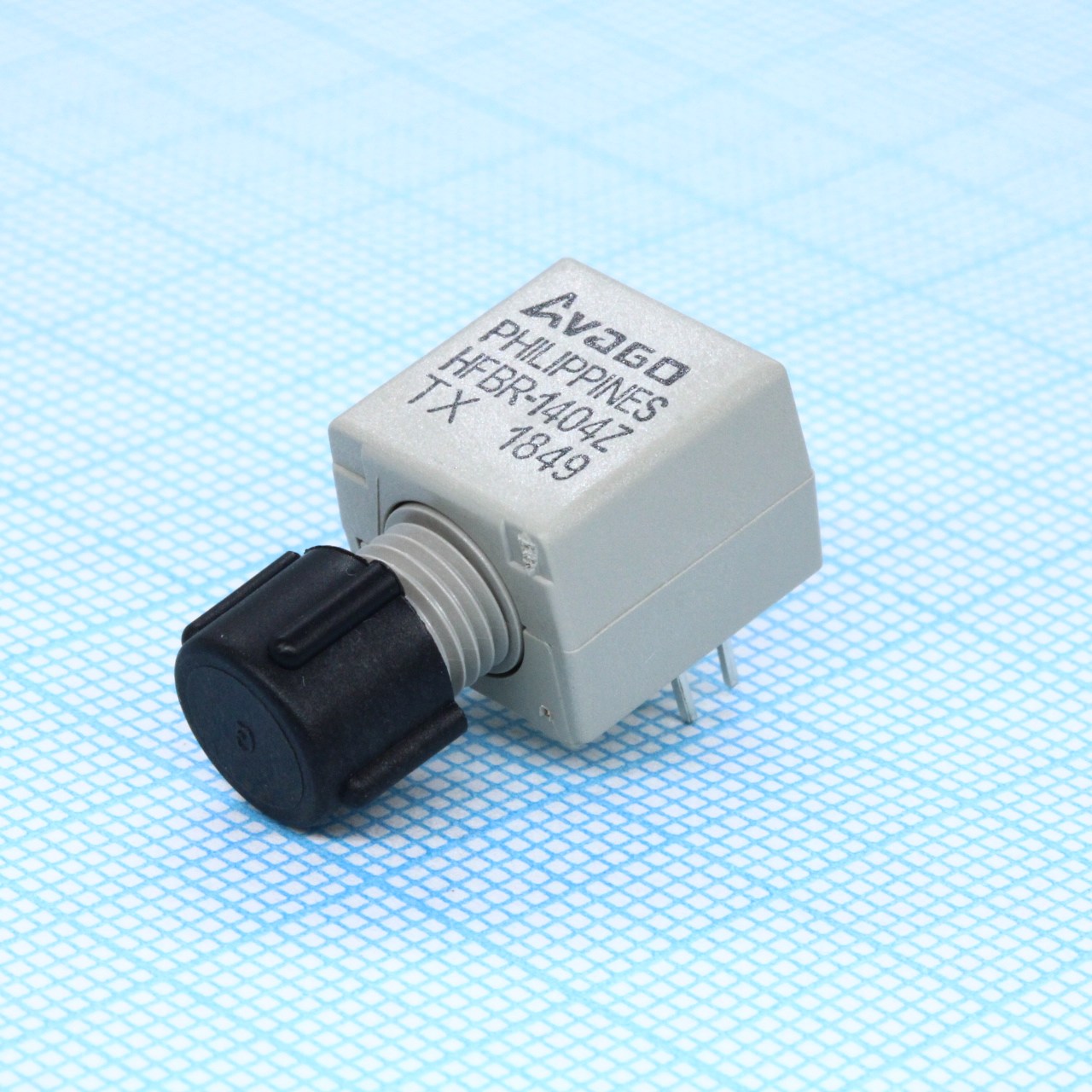 Фото HFBR-1404Z Broadcom — HFBR-1404Z — Оптоволоконные приемопередатчики — Broadcom
