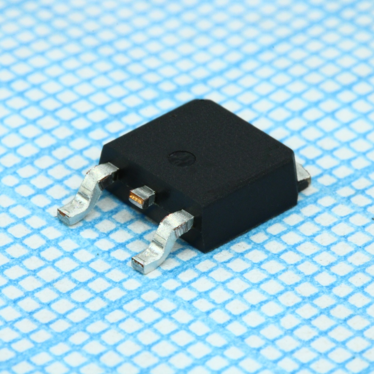 Фото IRFR120ZTRPBF Infineon Technologies — IRFR120ZTRPBF — Одиночные MOSFET транзисторы — Infineon Technologies