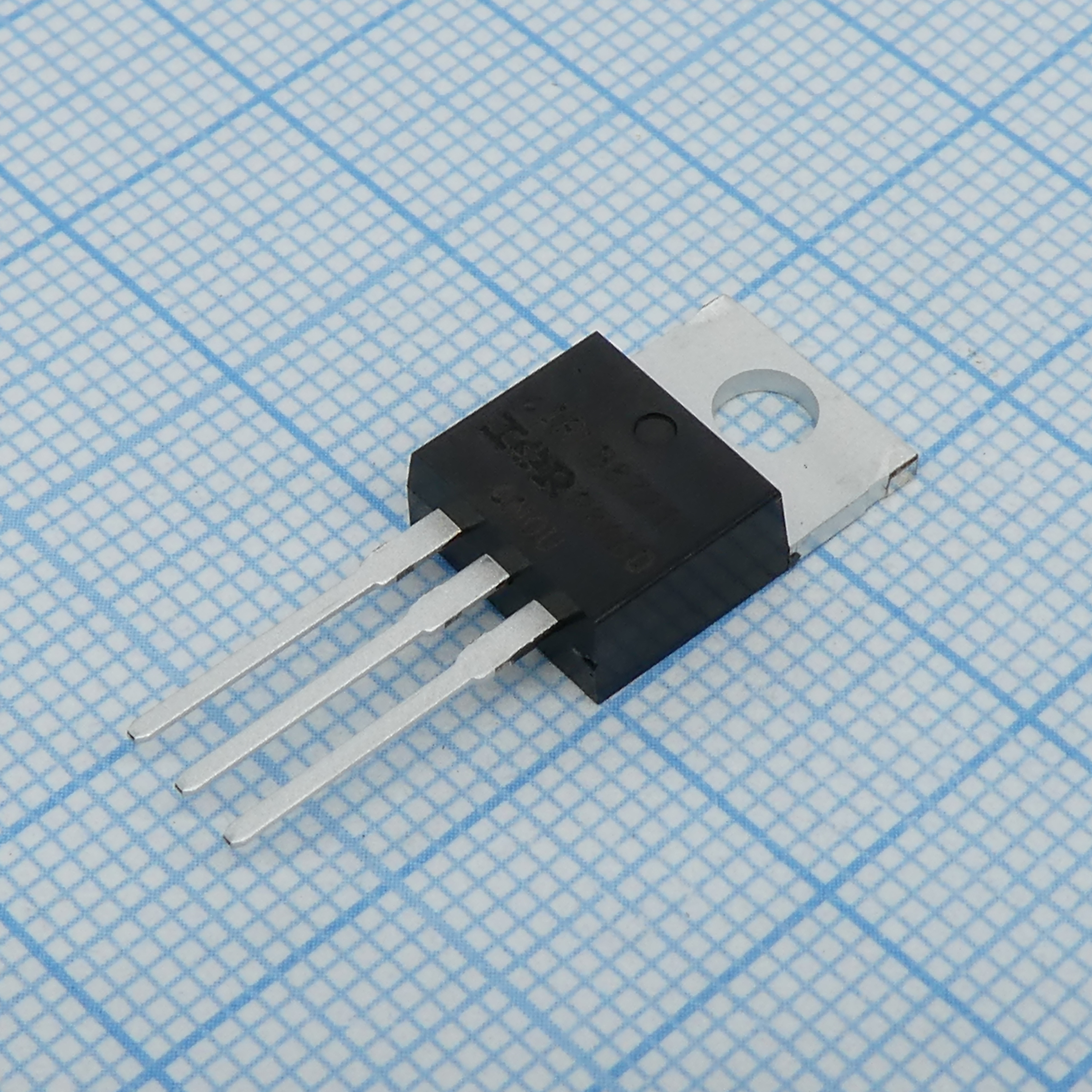Фото IRLB8721PBF Infineon Technologies — IRLB8721PBF — Одиночные MOSFET транзисторы — Infineon Technologies