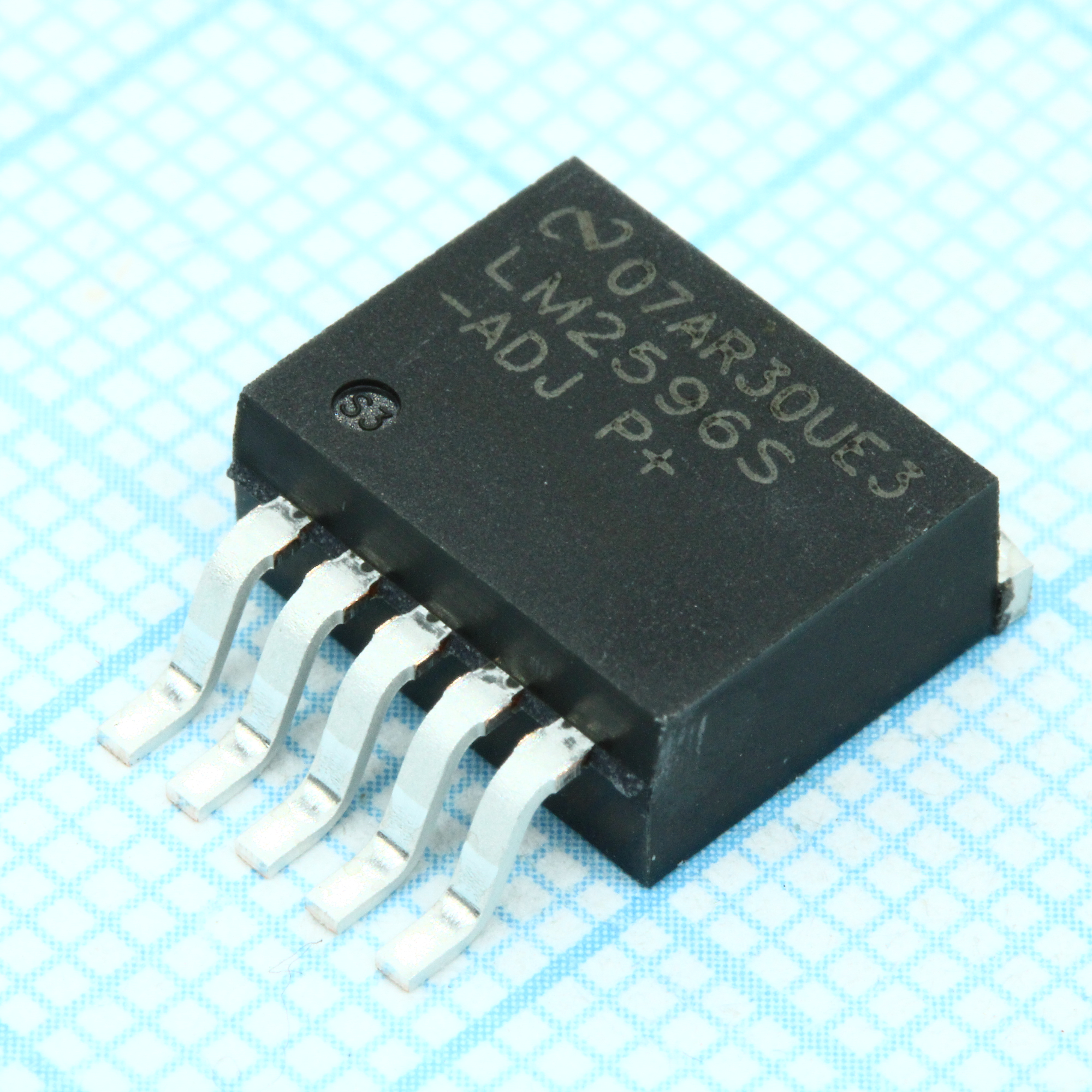 Фото LM2596SX-ADJ/NOPB Texas Instruments — LM2596SX-ADJ/NOPB — Импульсные преобразователи — Texas Instruments