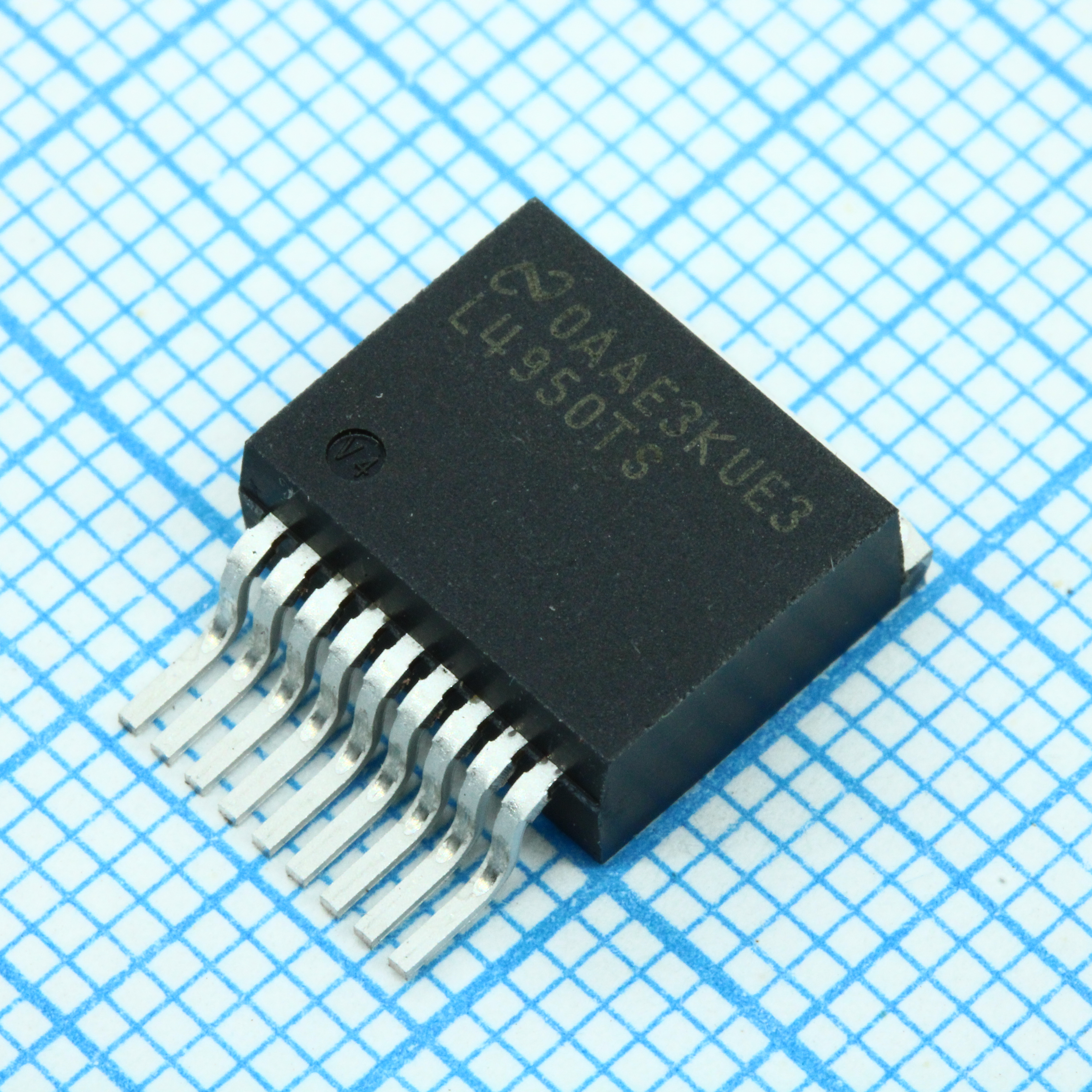 Фото LM4950TSX/NOPB Texas Instruments — LM4950TSX/NOPB — Микросхемы для Аудио - УНЧ — Texas Instruments