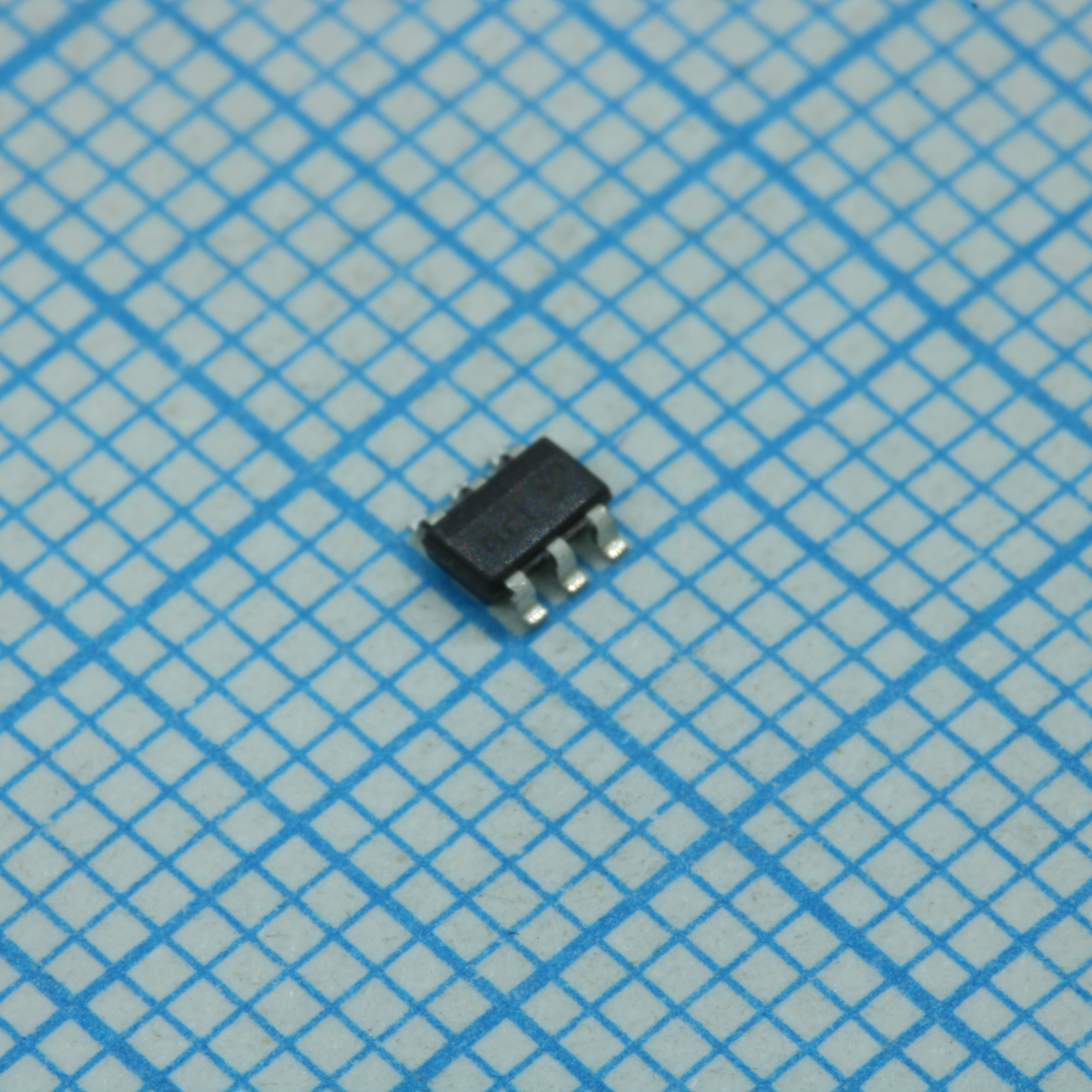 Фото LMR14206XMKX/NOPB Texas Instruments — LMR14206XMKX/NOPB — Импульсные преобразователи — Texas Instruments