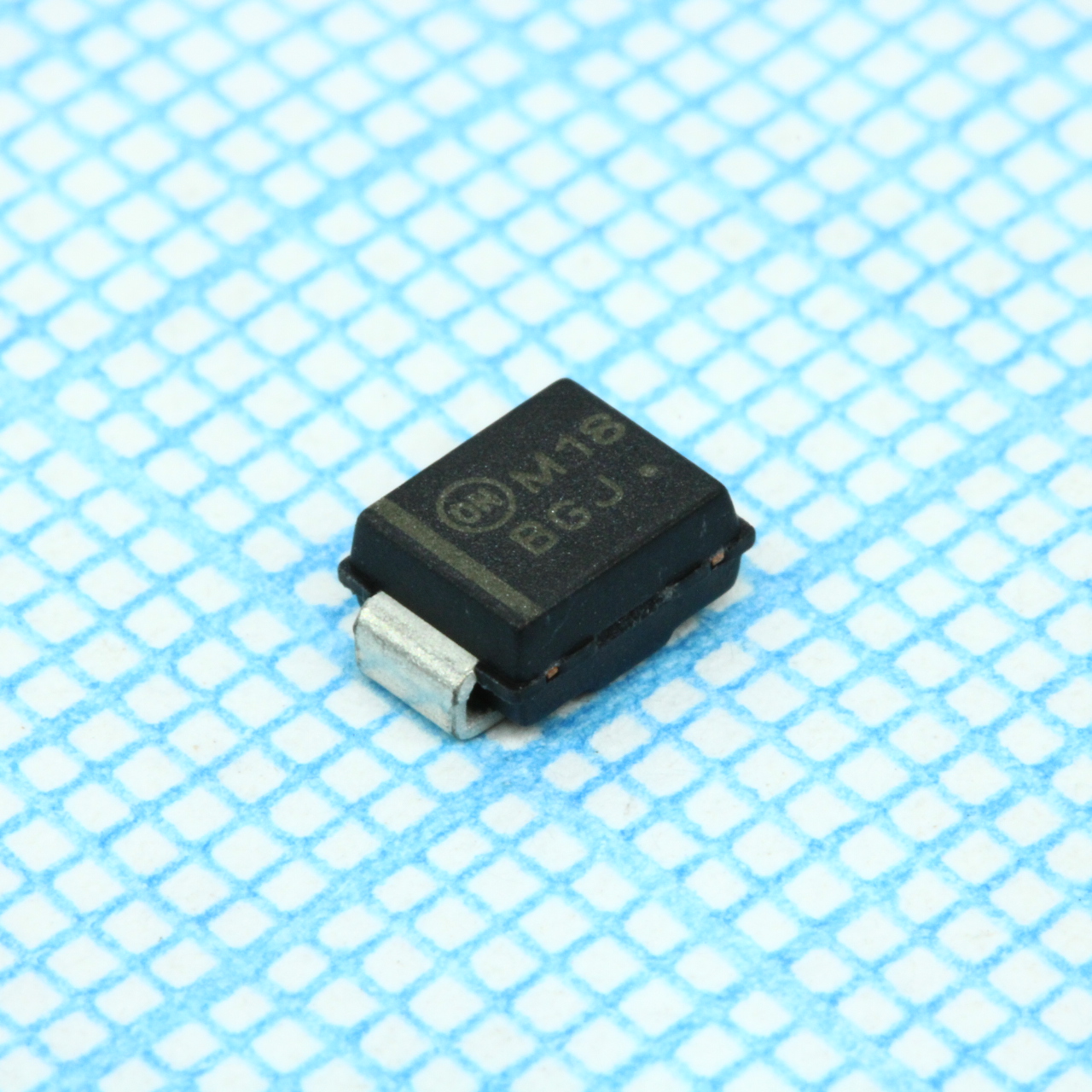 Фото Шоттки  40V 1.5 ON Semiconductor — MBRS1540T3G — Одиночные диоды Шоттки — ON Semiconductor