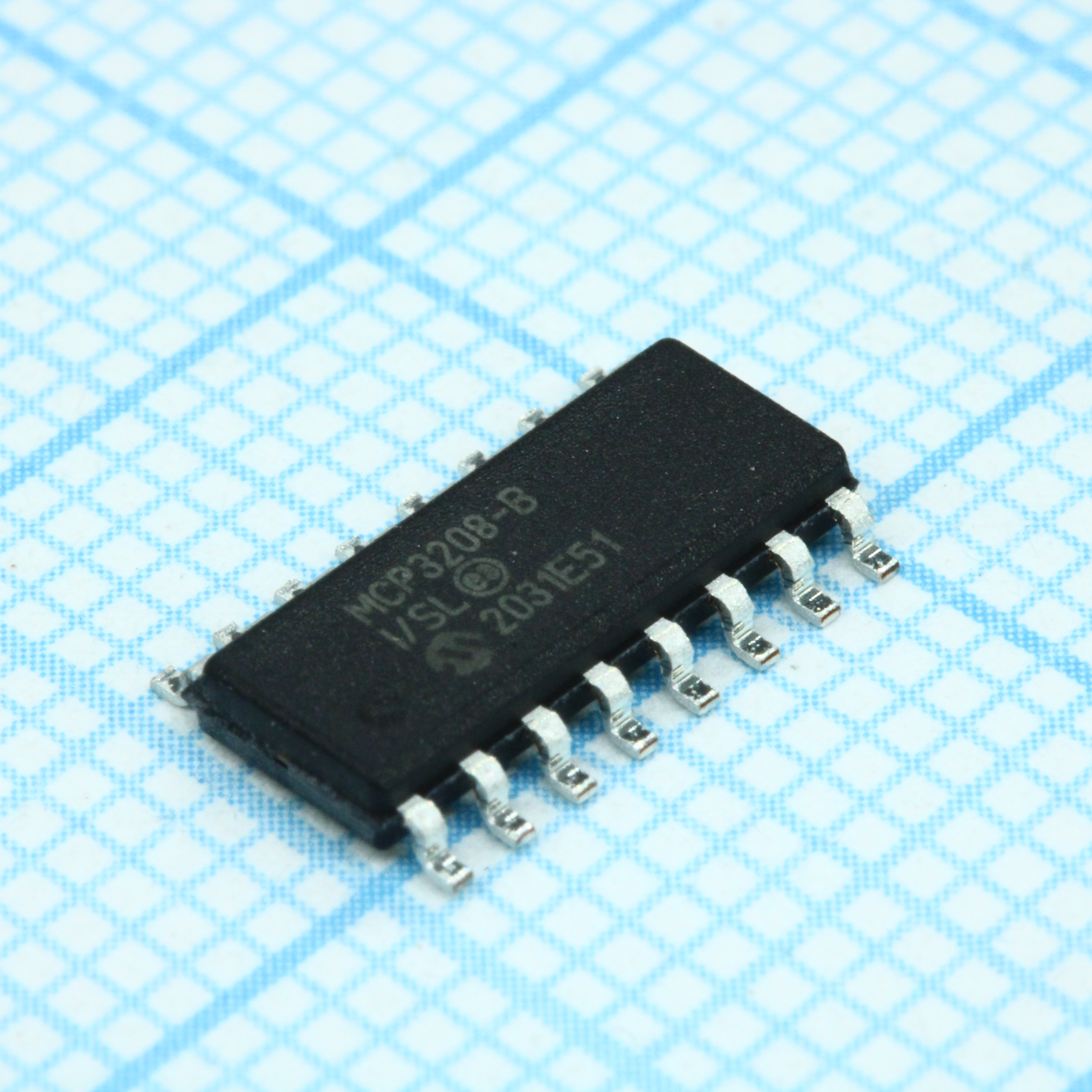 Фото MCP3208-BI/SL Microchip Technology Inc. — MCP3208-BI/SL — Аналого-Цифровые Преобразователи (АЦП) — Microchip Technology Inc.