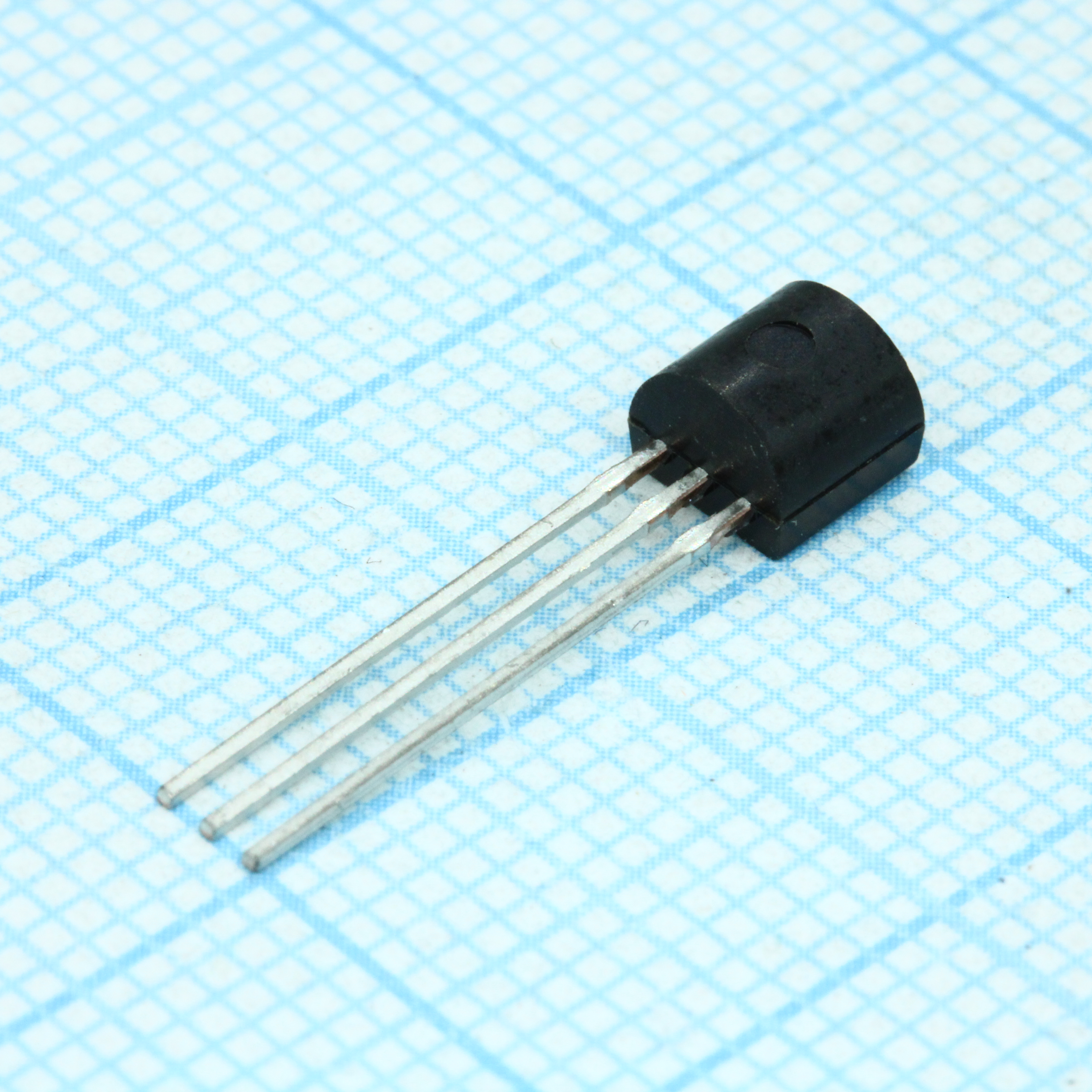 Фото MCP9700A-E/TO Microchip Technology Inc. — MCP9700A-E/TO — Датчики температуры — Microchip Technology Inc.