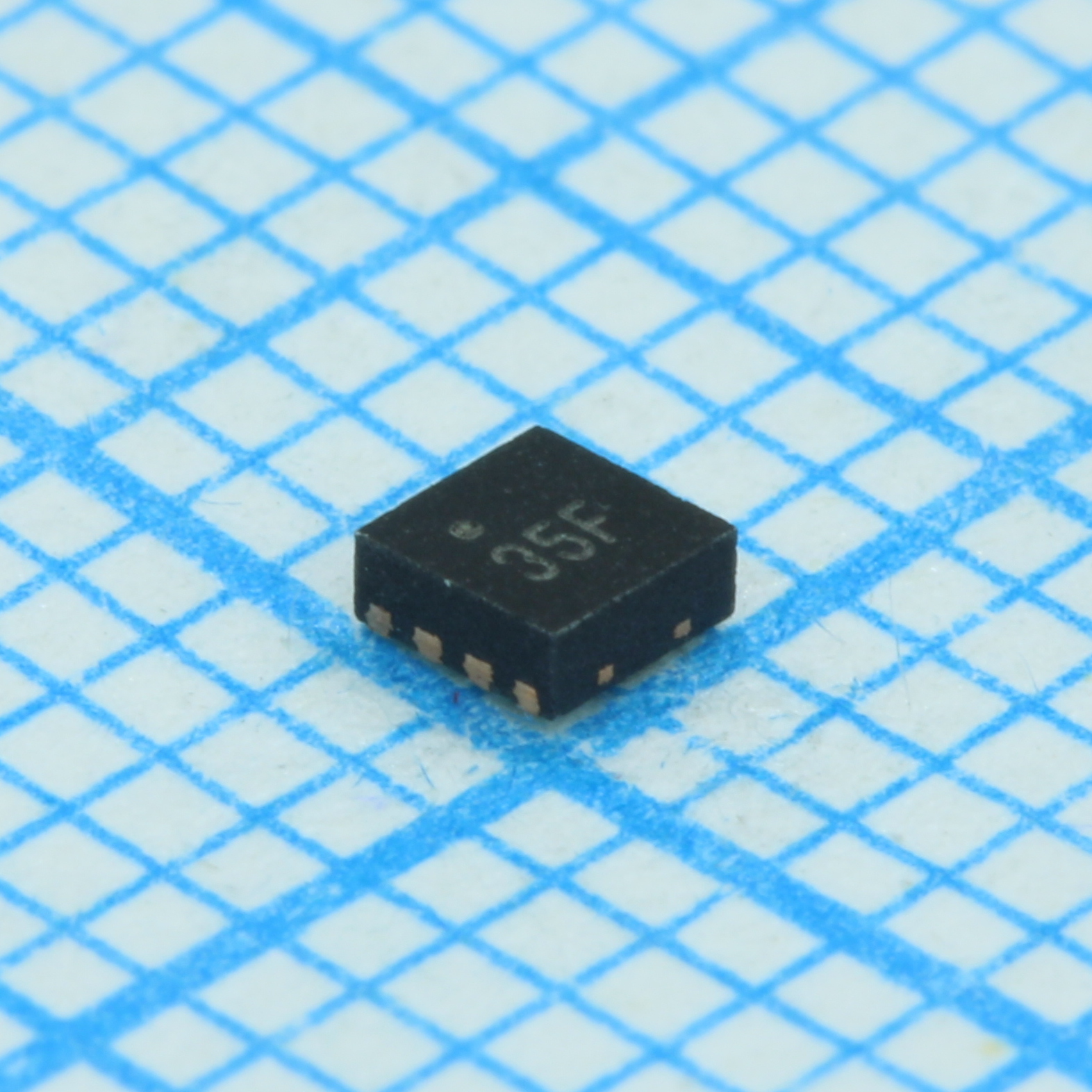 Фото MGA-635P8-BLKG Broadcom — MGA-635P8-BLKG — Усилители RF — Broadcom