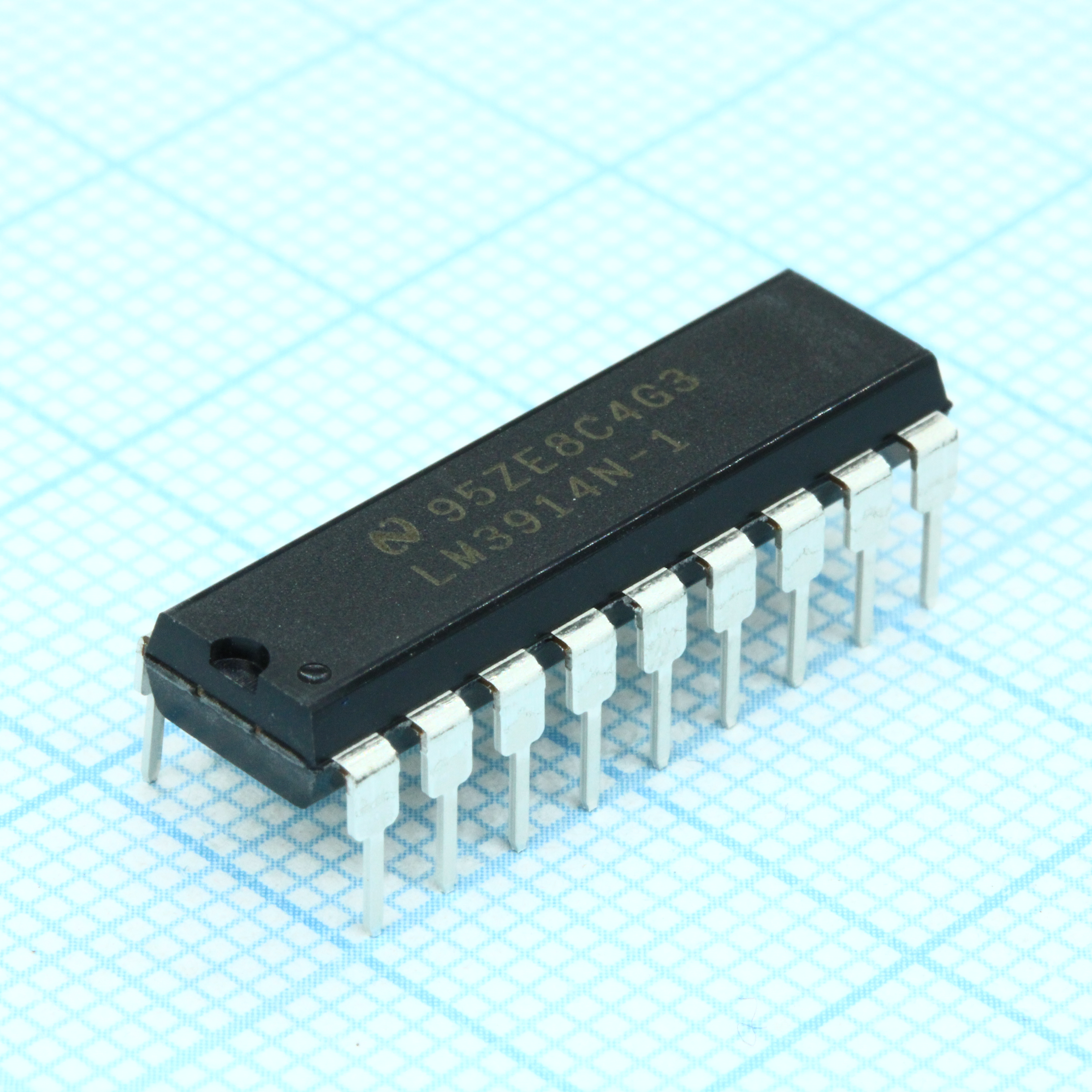 Фото LM3914N Texas Instruments — LM3914N-1/NOPB