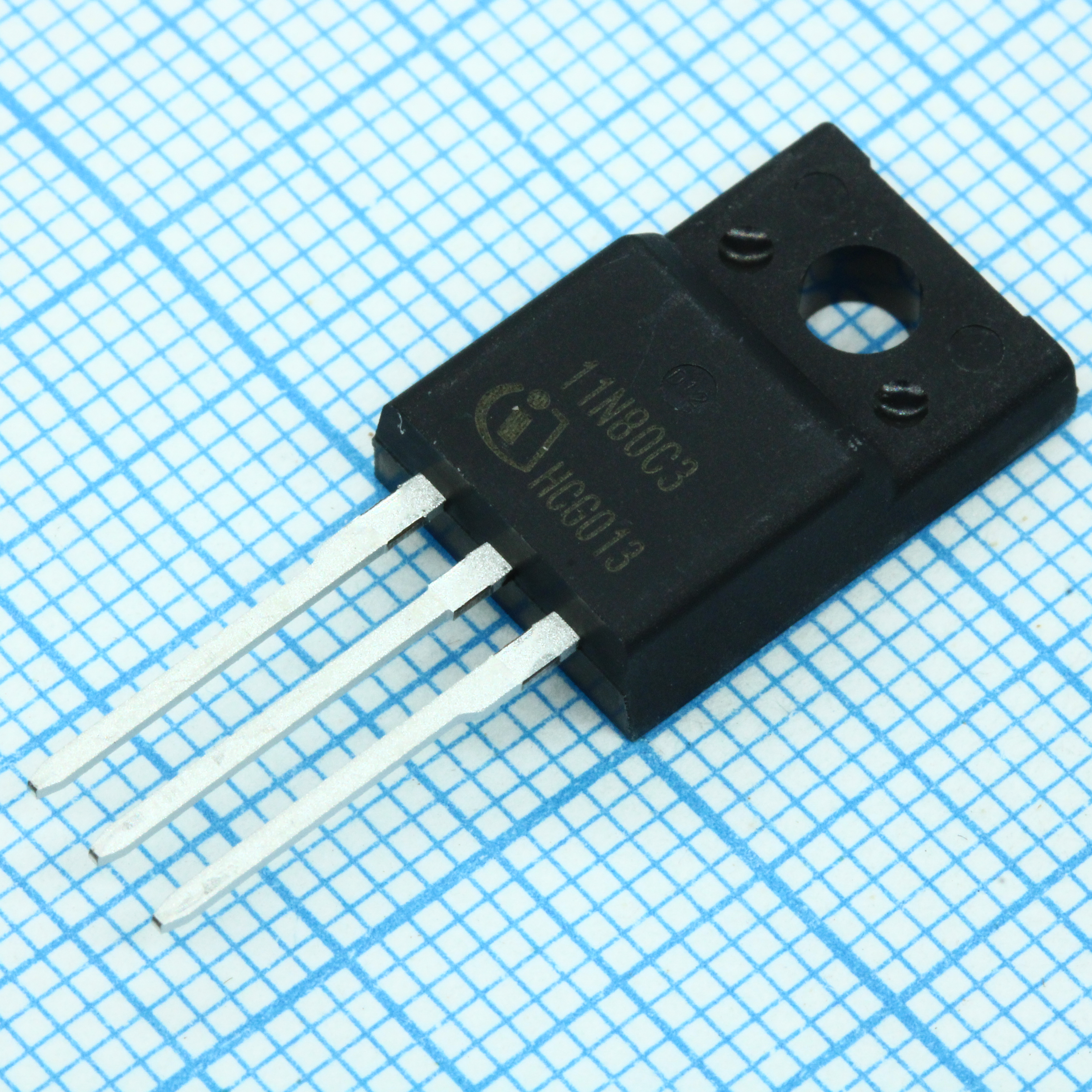 Фото SPA11N80C3 Infineon Technologies — SPA11N80C3XKSA1