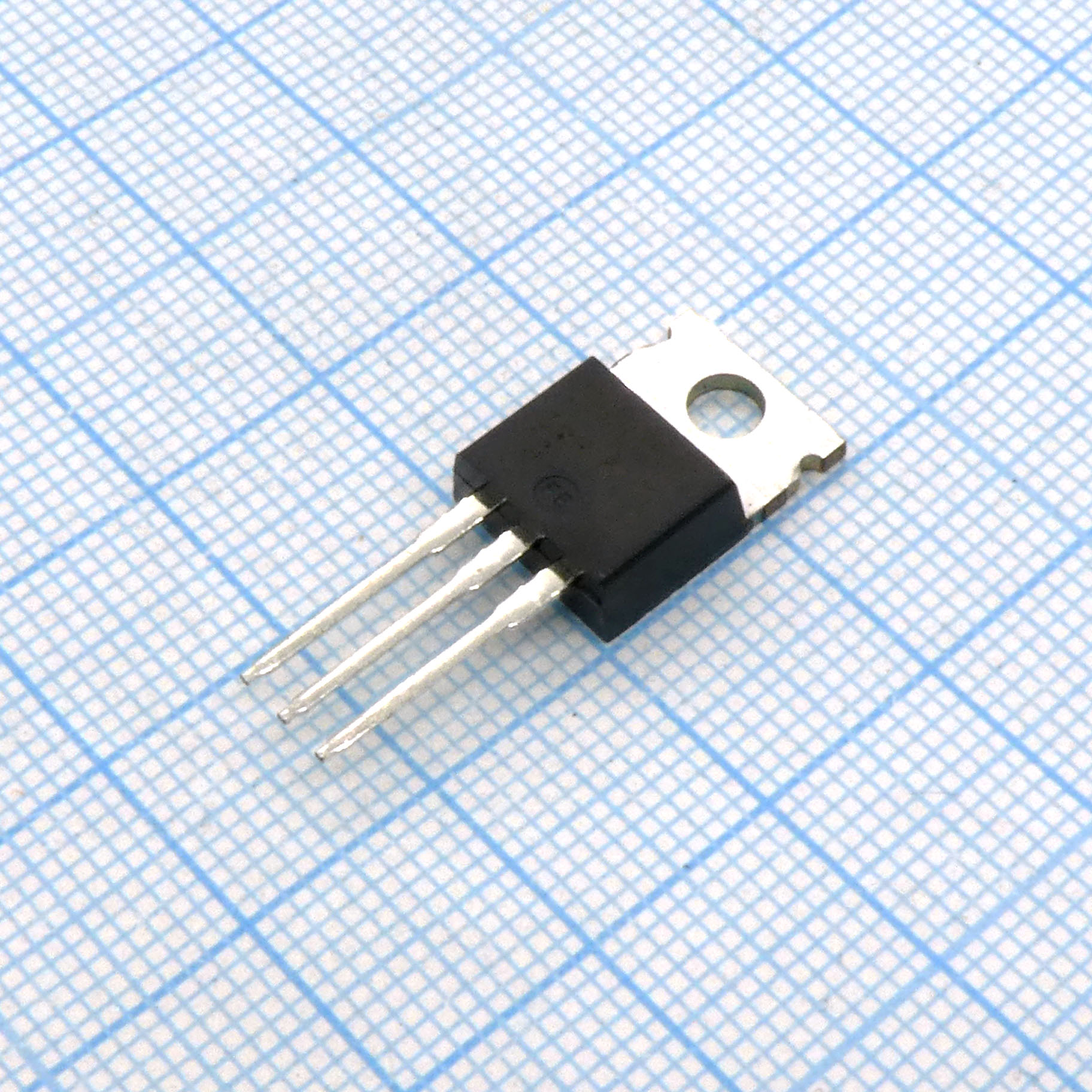 Фото IRFB3507PBF Infineon Technologies — IRFB3507PBF — Одиночные MOSFET транзисторы — Infineon Technologies
