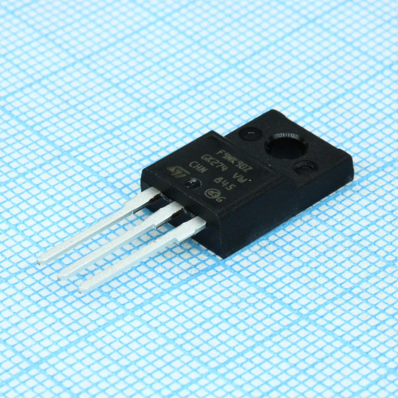 Фото STF9NK90Z ST Microelectronics — STF9NK90Z — Одиночные MOSFET транзисторы — ST Microelectronics