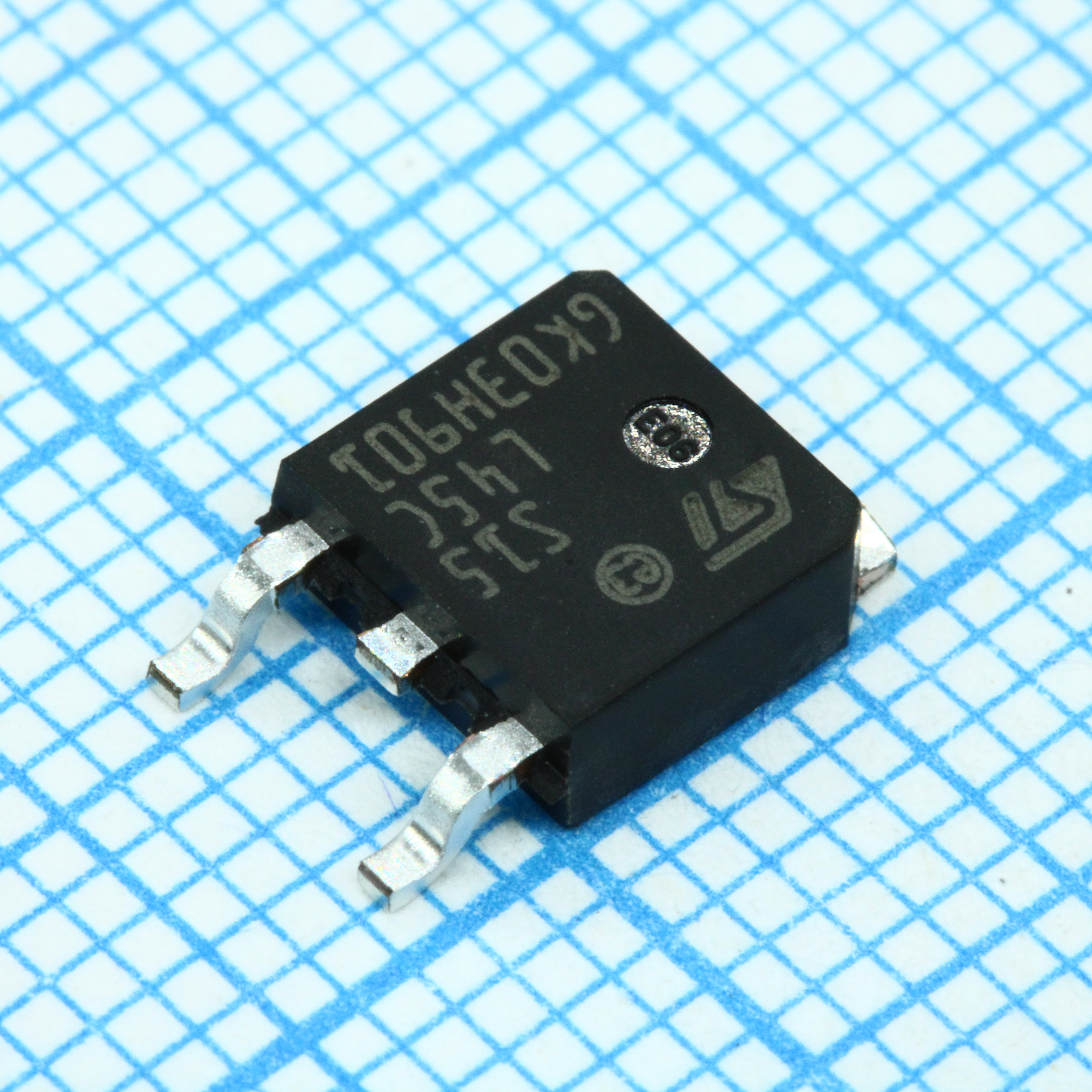 Фото Шоттки х2  45V ST Microelectronics — STPS15L45CB — Сборки диодов Шоттки — ST Microelectronics