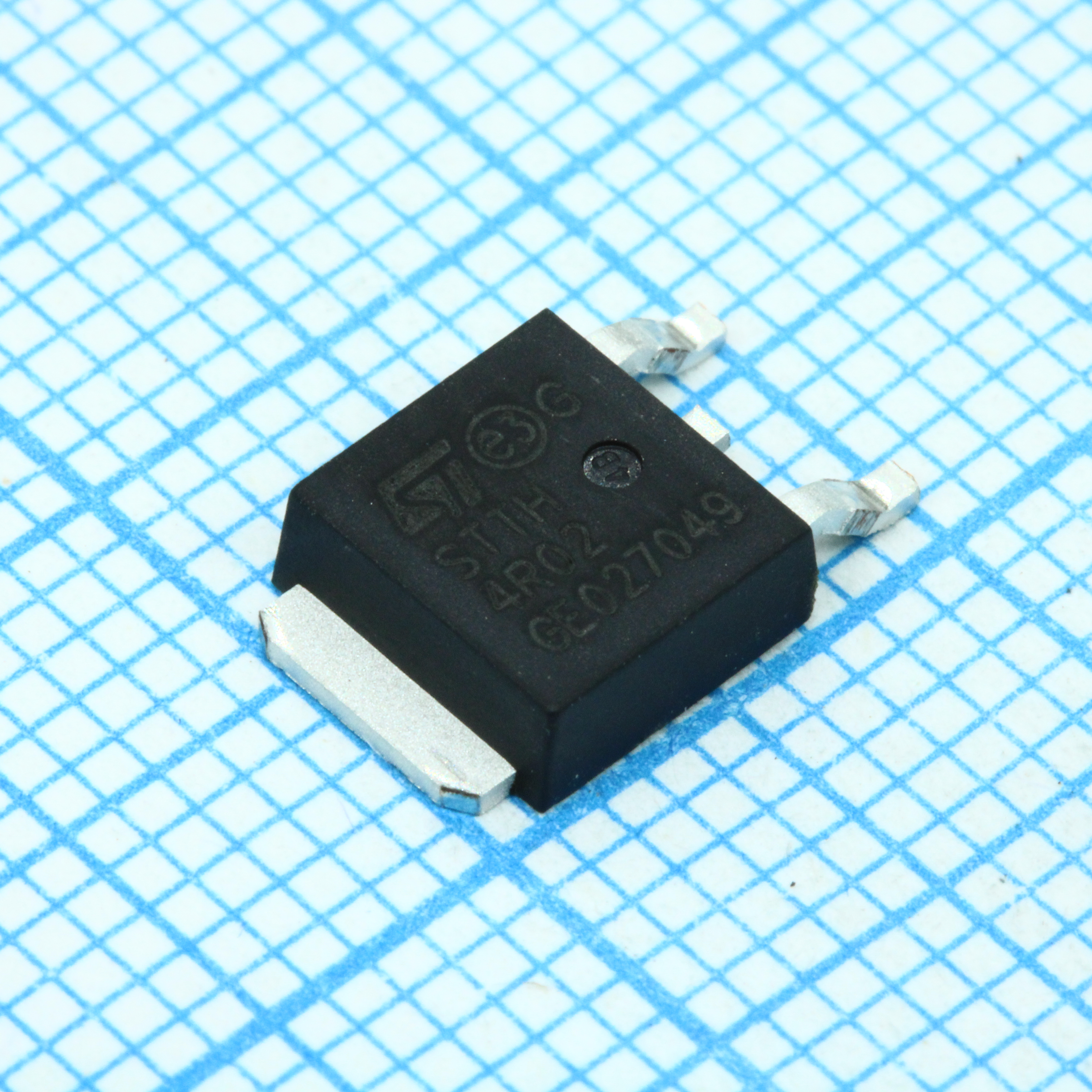 Фото STTH4R02B-TR ST Microelectronics — STTH4R02B-TR — Одиночные диоды — ST Microelectronics