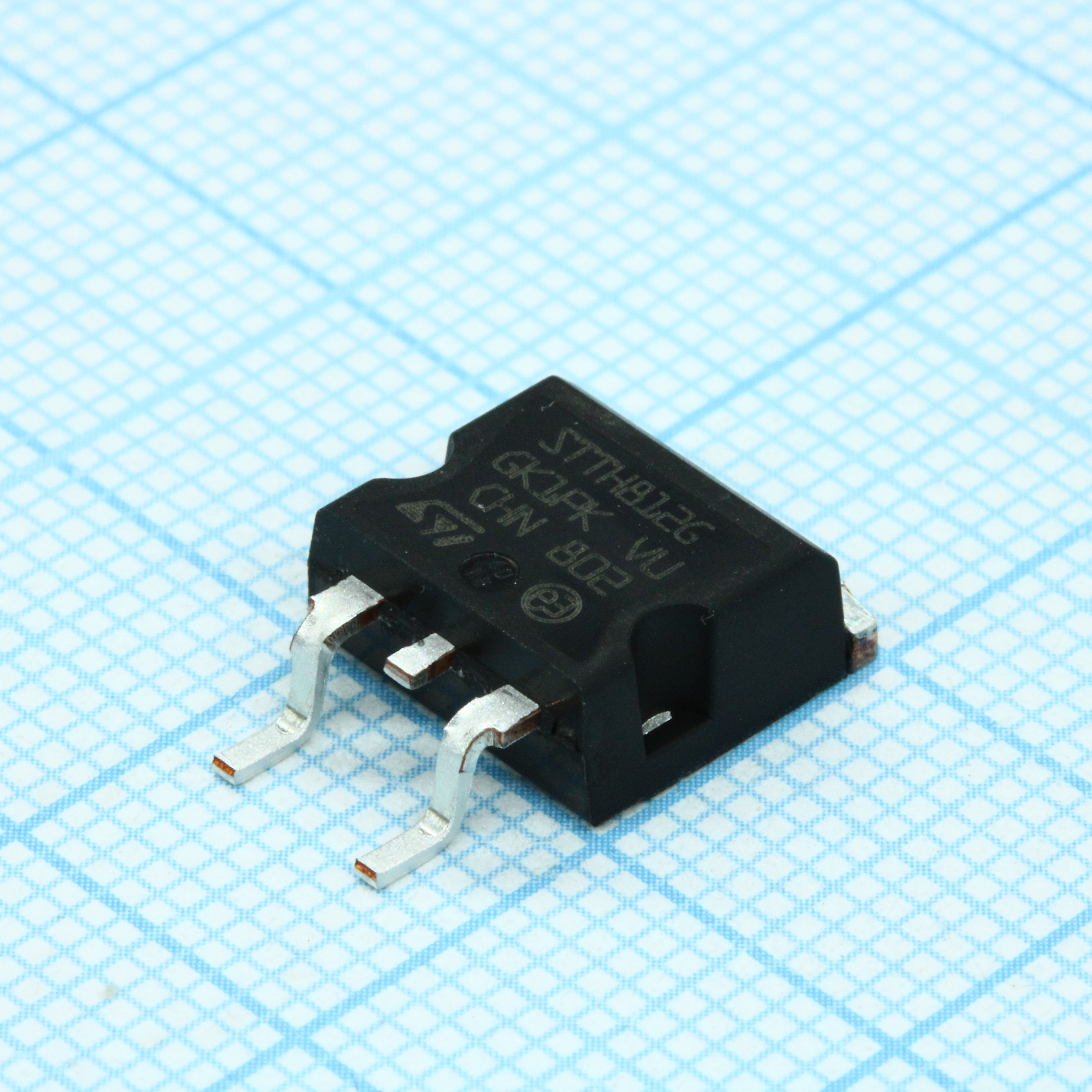 Фото STTH812G-TR ST Microelectronics — STTH812G-TR — Одиночные диоды — ST Microelectronics