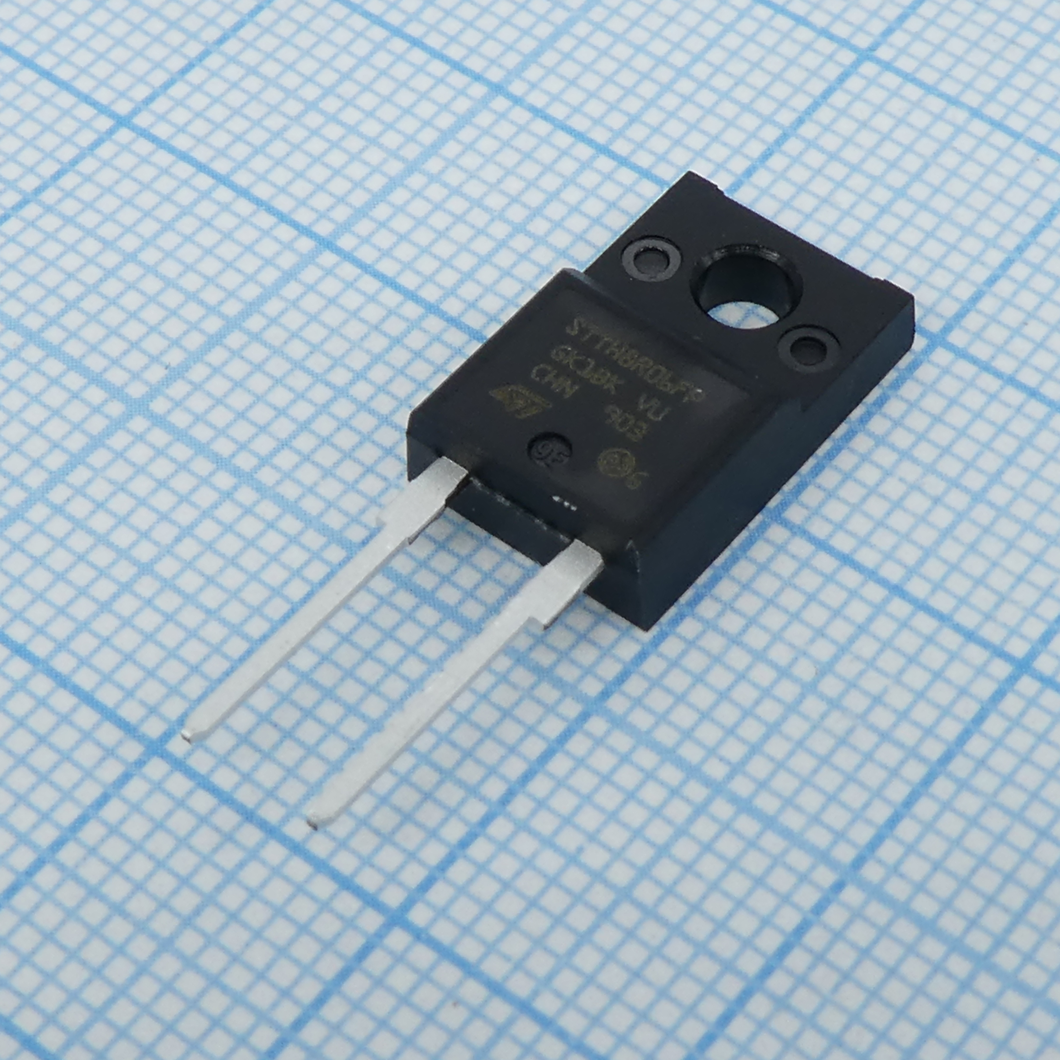 Фото STTH8R06FP ST Microelectronics — STTH8R06FP — Одиночные диоды — ST Microelectronics