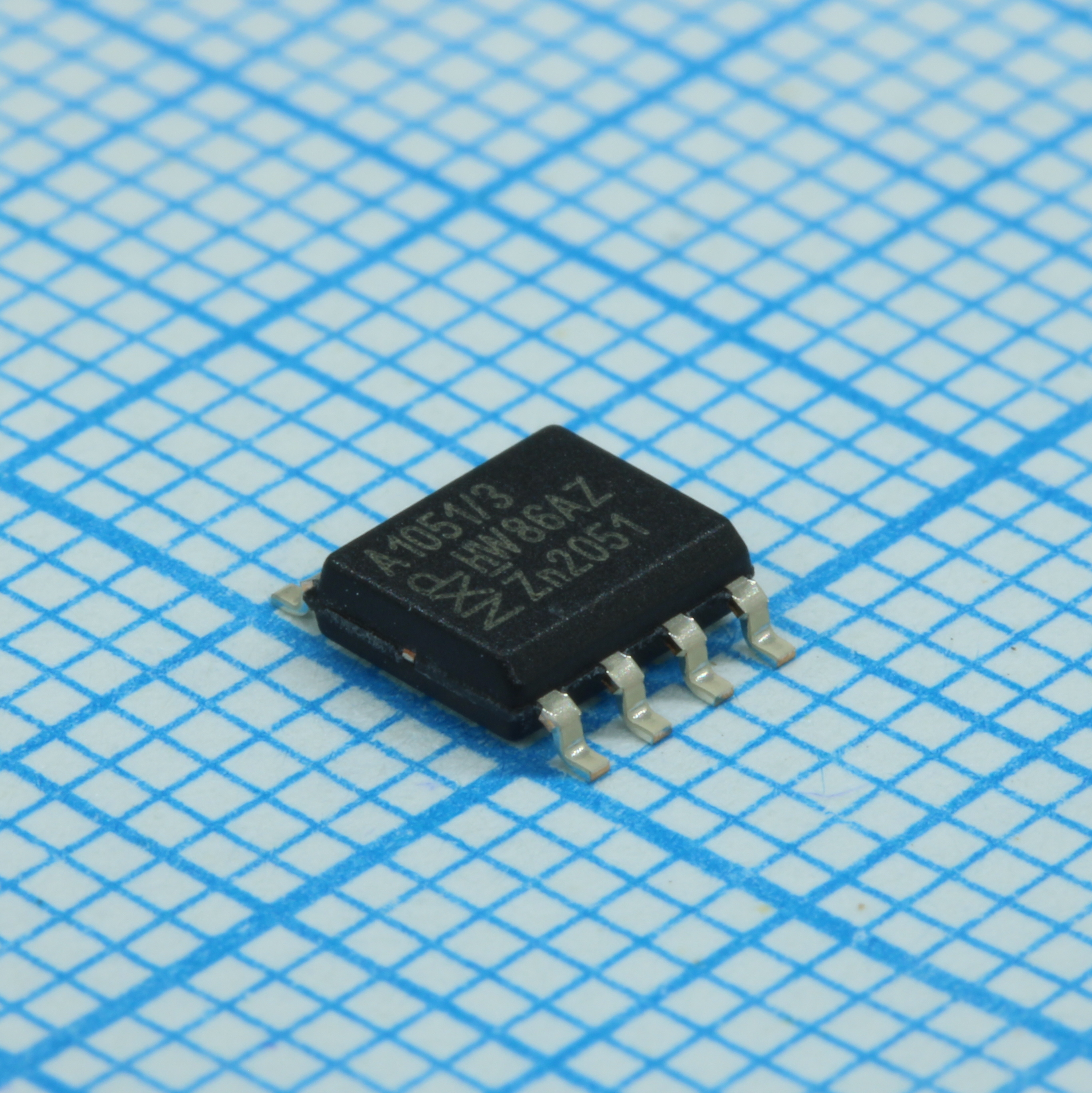 Фото TJA1051T/3/1J NXP / Philips — TJA1051T/3/1J — CAN, LIN интерфейсы — NXP / Philips