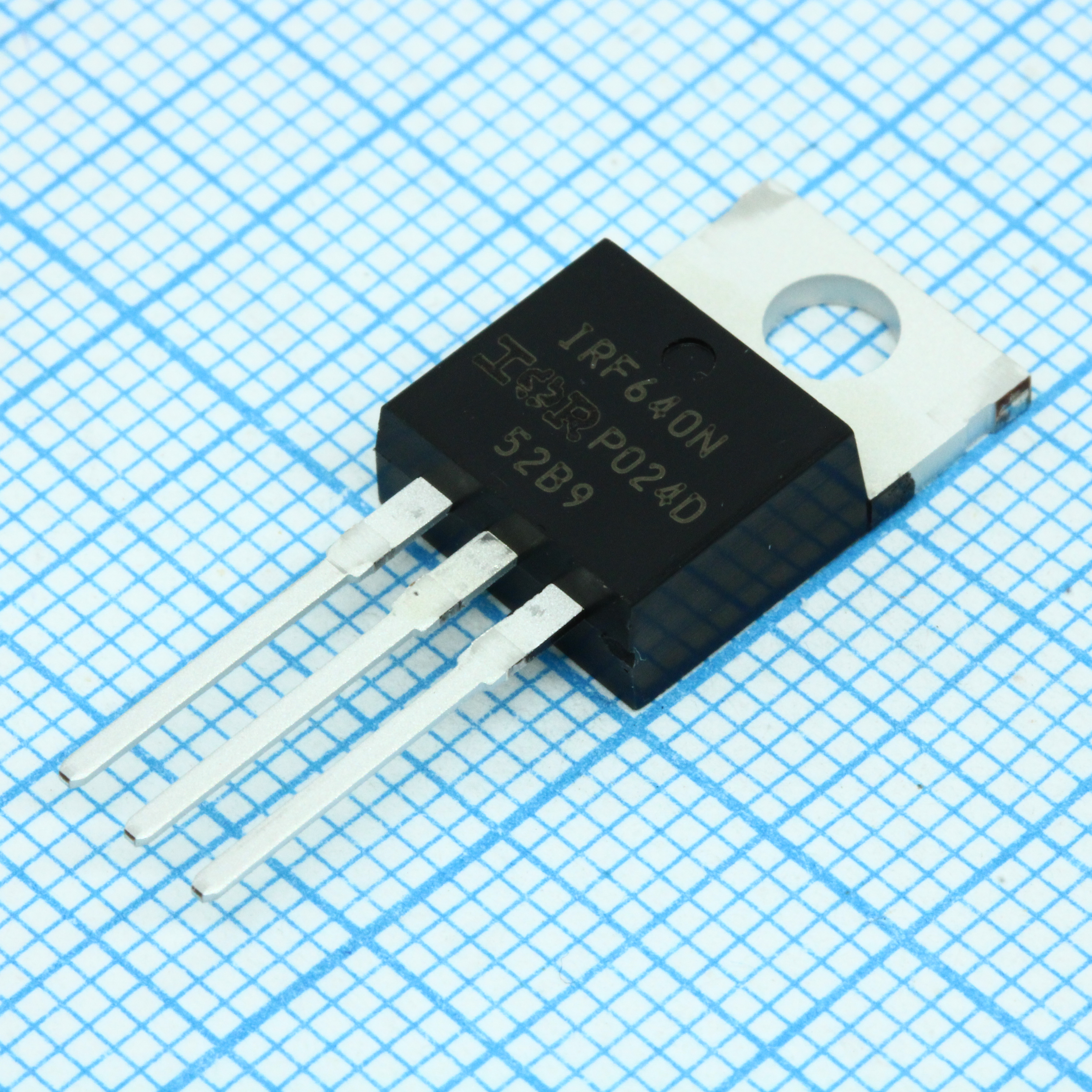 Фото IRF640NPBF Infineon Technologies — IRF640NPBF — Одиночные MOSFET транзисторы — Infineon Technologies