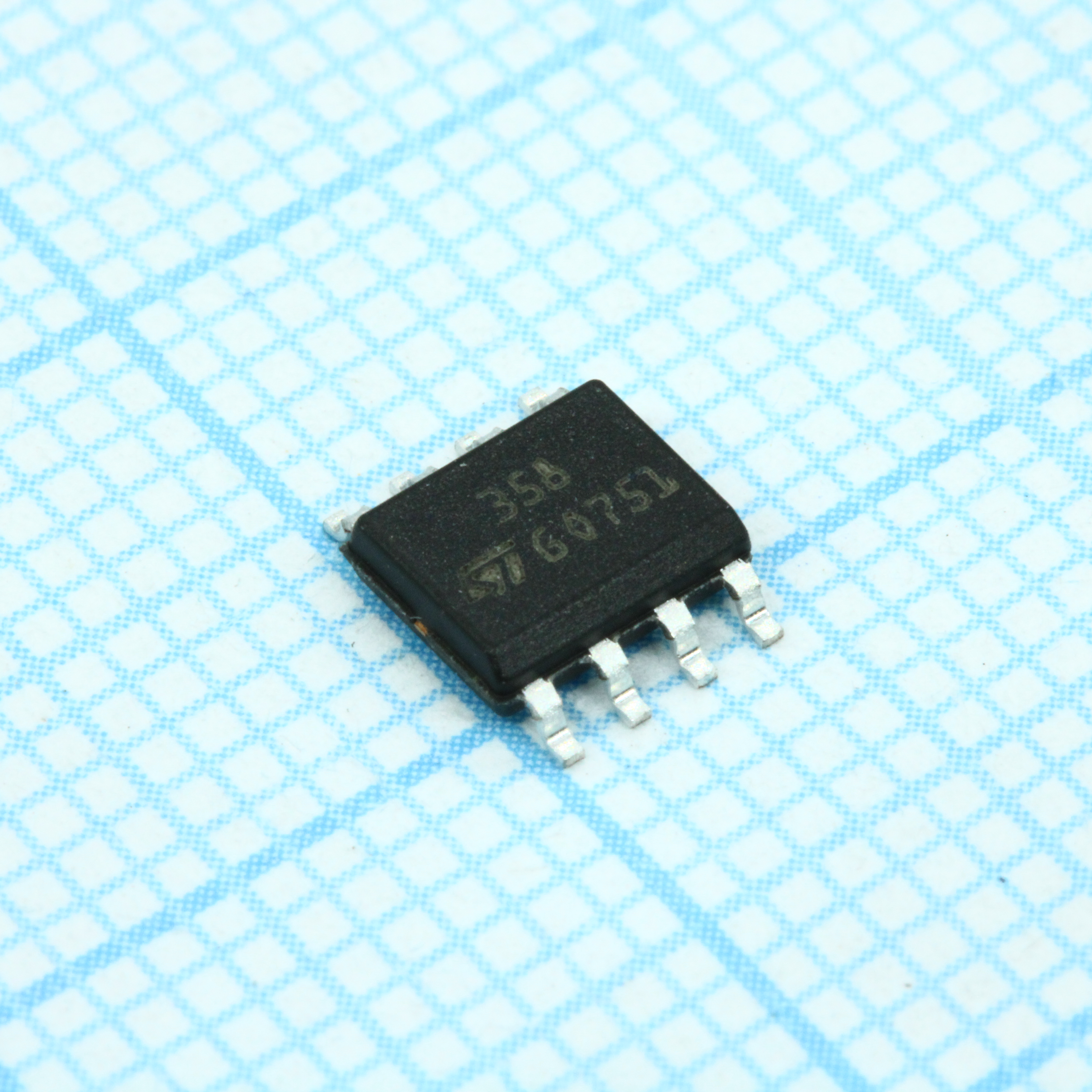Фото LM358DT ST Microelectronics — LM358DT — Операционные усилители — ST Microelectronics