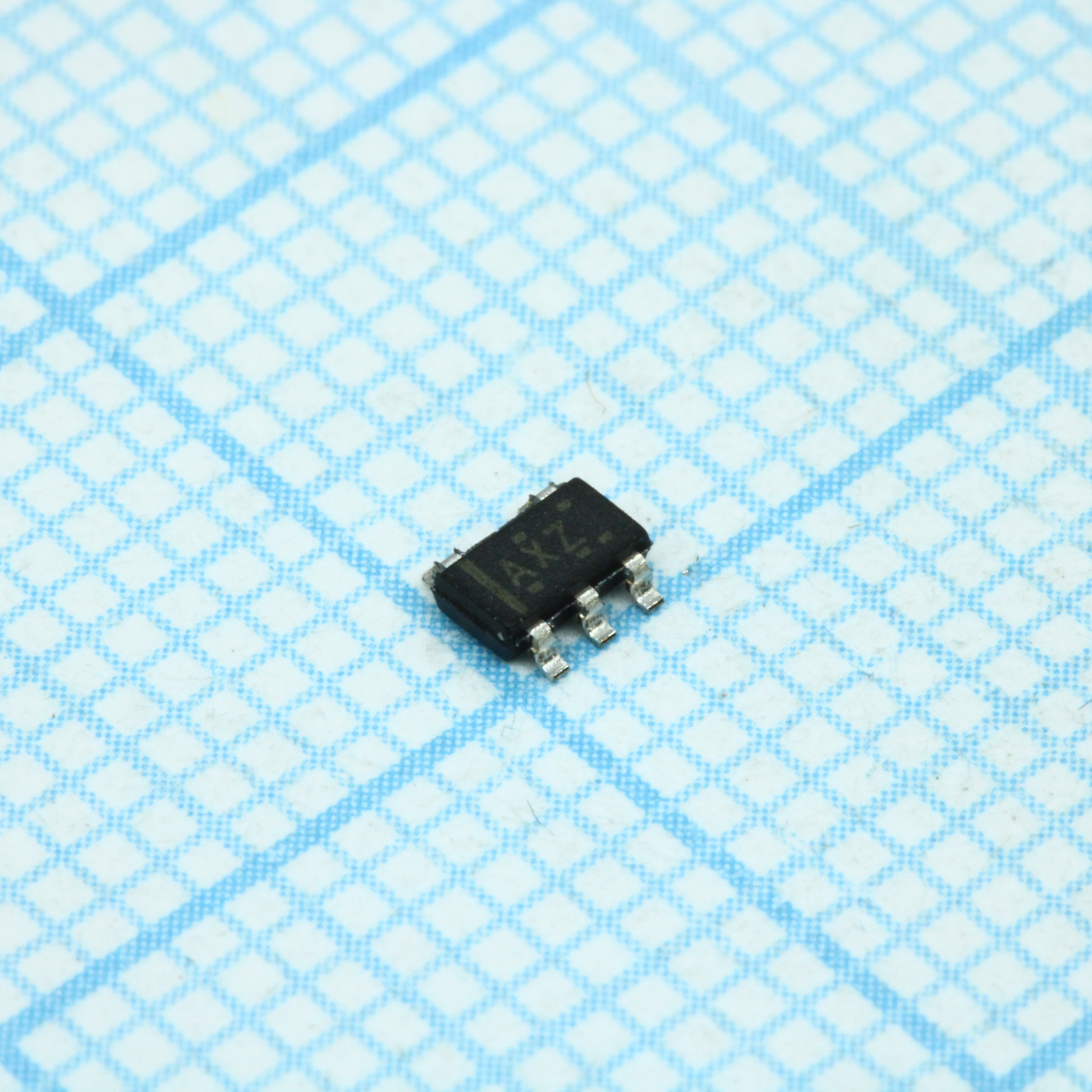 Фото TPS79930DDCT Texas Instruments — TPS79930DDCT — Стабилизаторы линейные — Texas Instruments