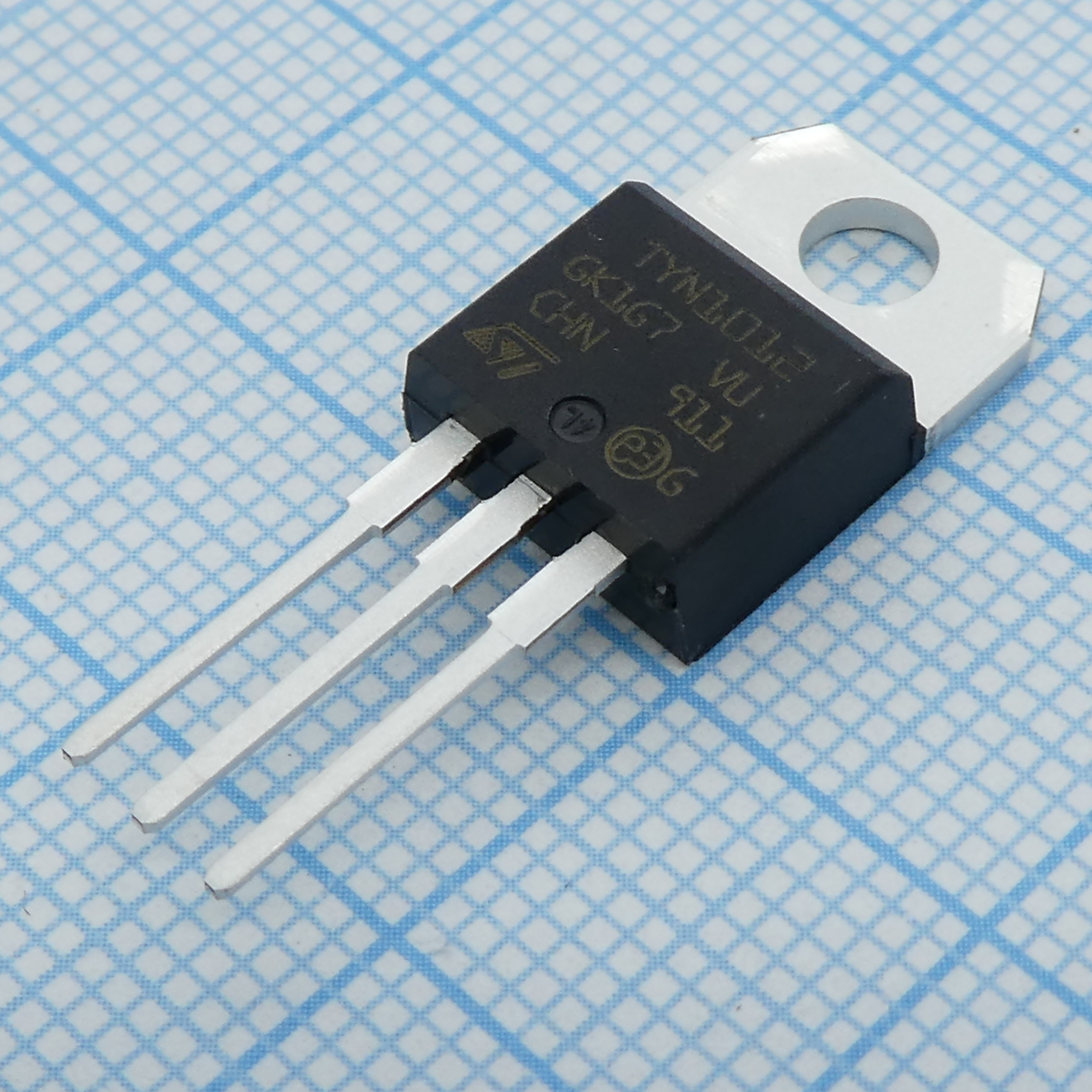 Фото TYN1012RG ST Microelectronics — TYN1012RG — Тиристоры (SCR) — ST Microelectronics