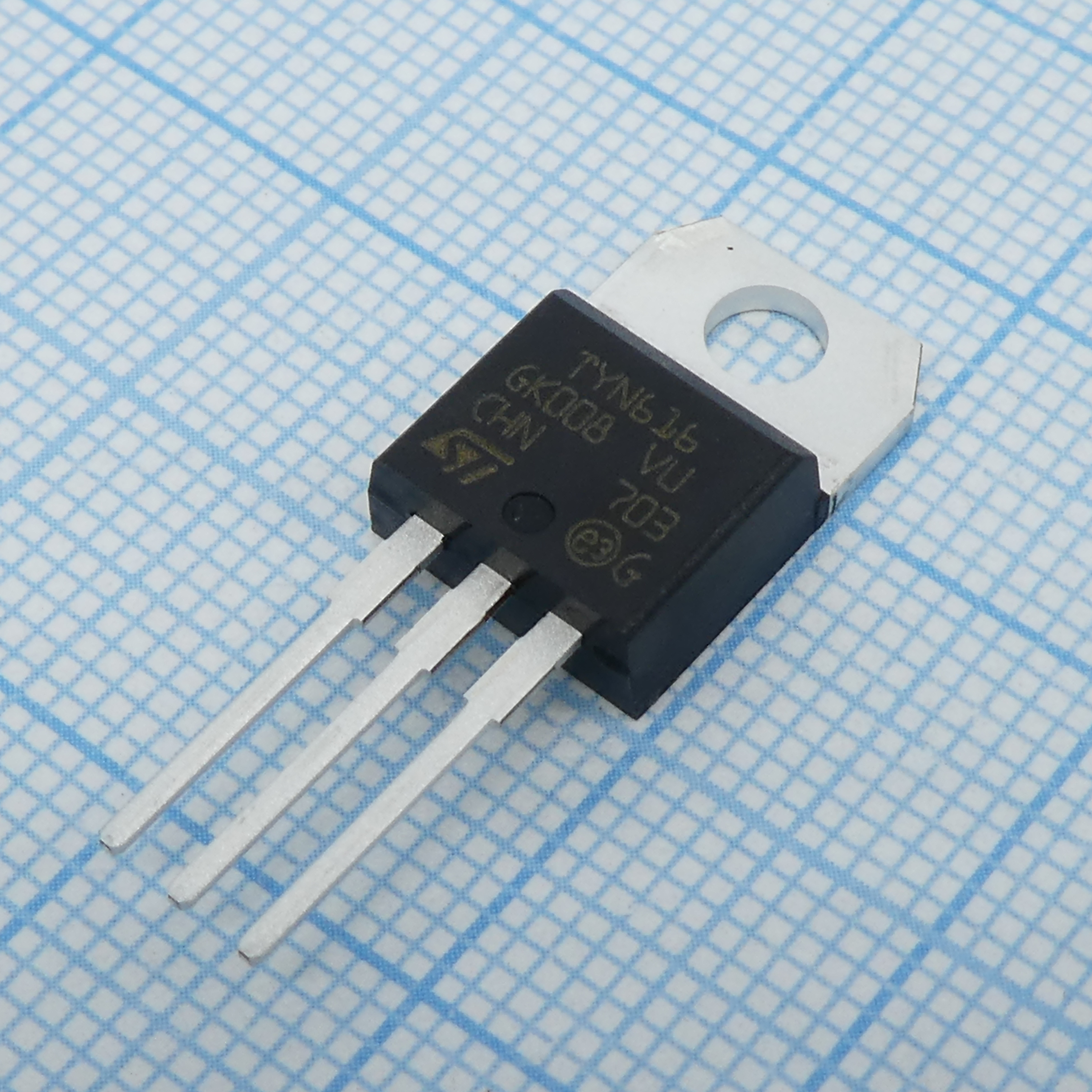Фото TYN616RG ST Microelectronics — TYN616RG — Тиристоры (SCR) — ST Microelectronics