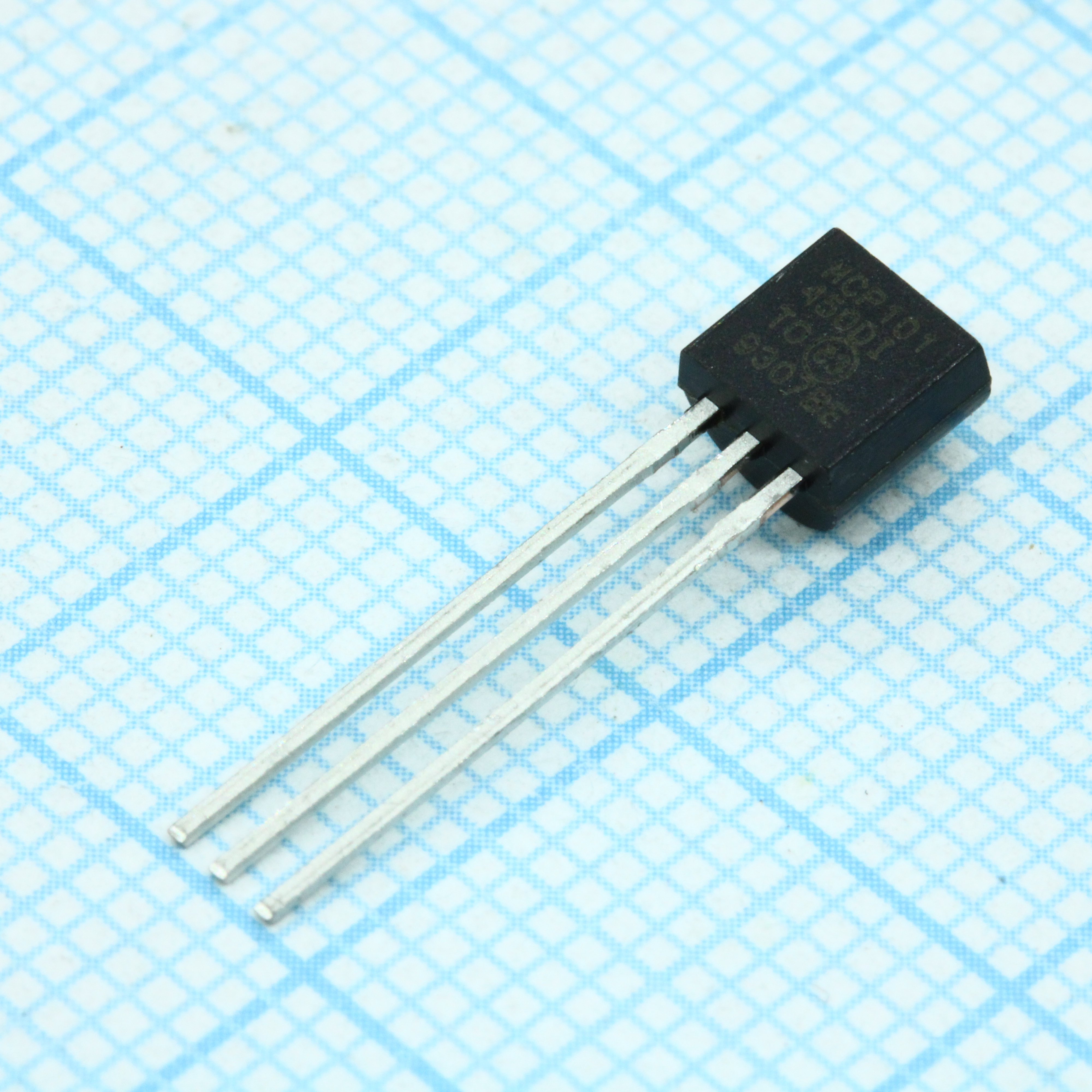 Фото MCP101-450DI/TO Microchip Technology Inc. — MCP101-450DI/TO — Мониторы питания, Супервизоры — Microchip Technology Inc.