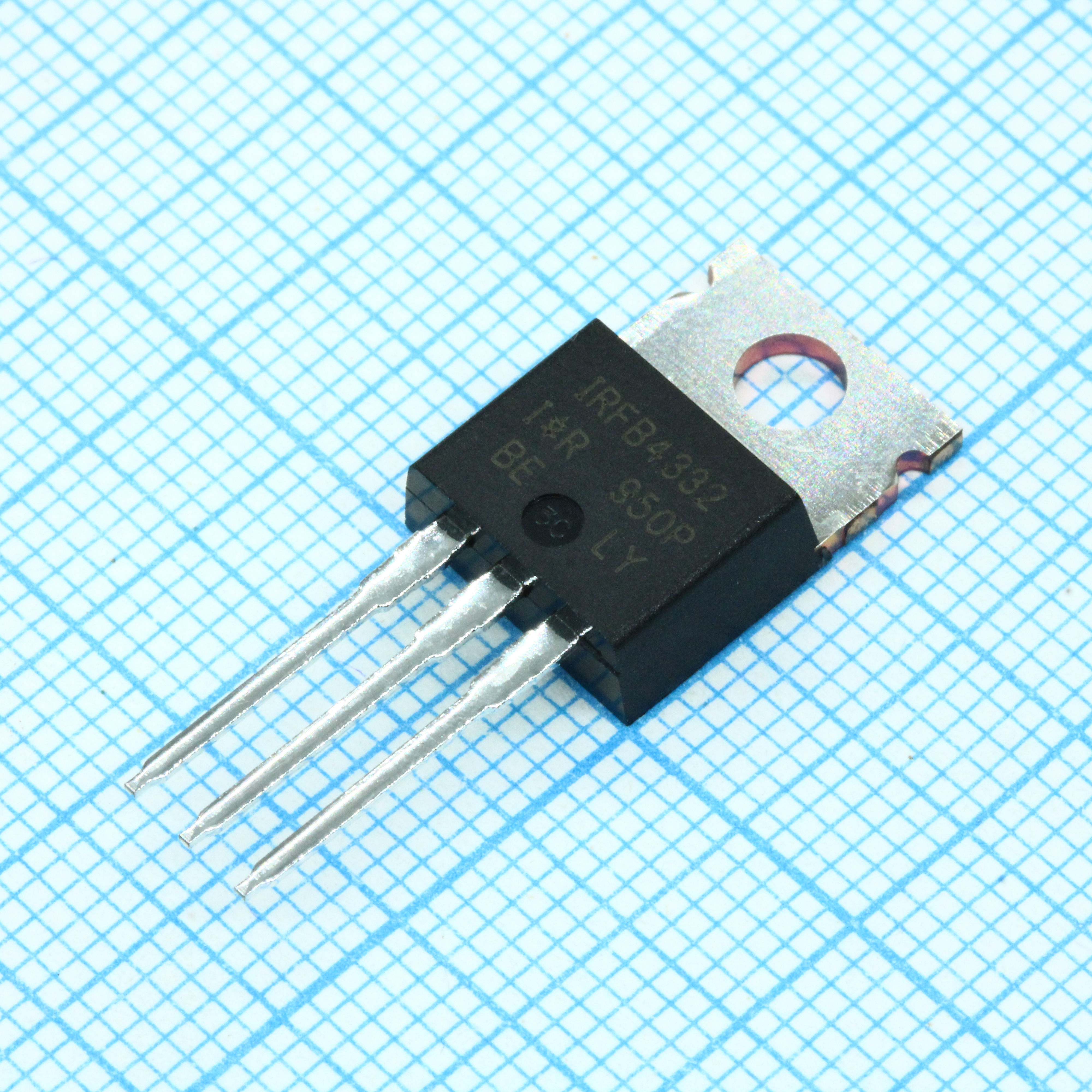 Фото IRFB4332 Infineon Technologies — IRFB4332PBF