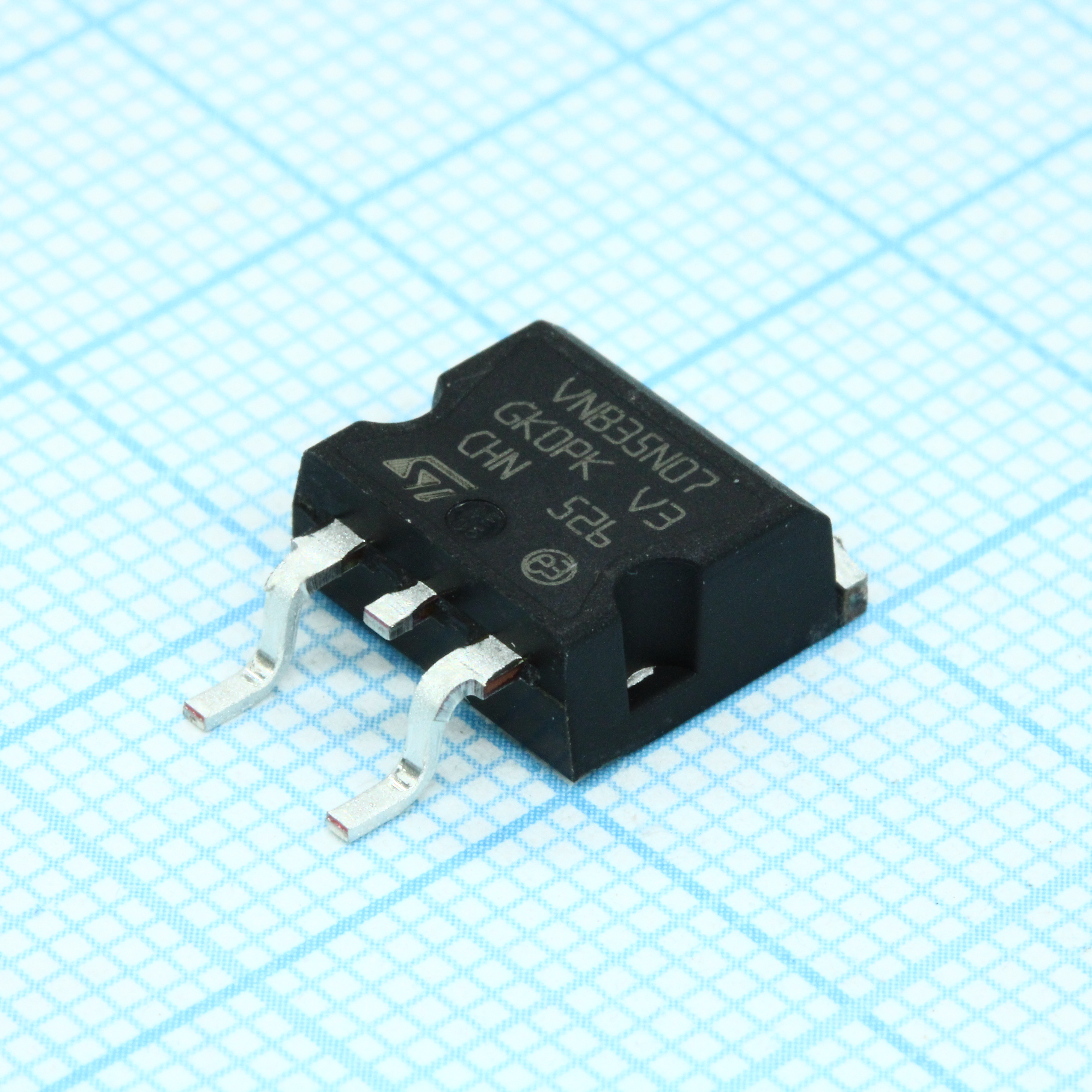 Фото VNB35N07TR-E ST Microelectronics — VNB35N07TR-E — Силовые ключи — ST Microelectronics