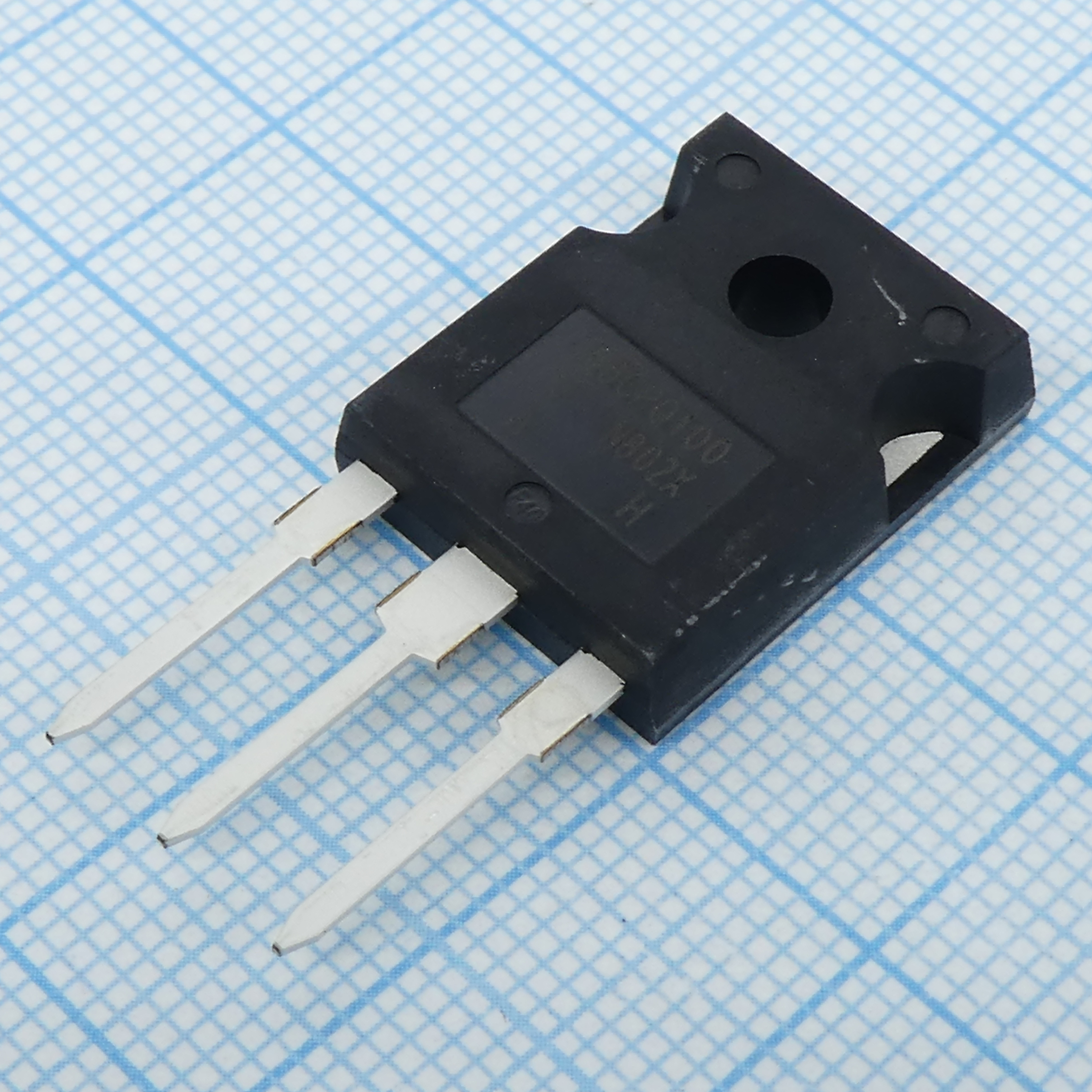 Фото Шоттки х2 100V VISHAY — VS-63CPQ100-N3 — Сборки диодов Шоттки — VISHAY
