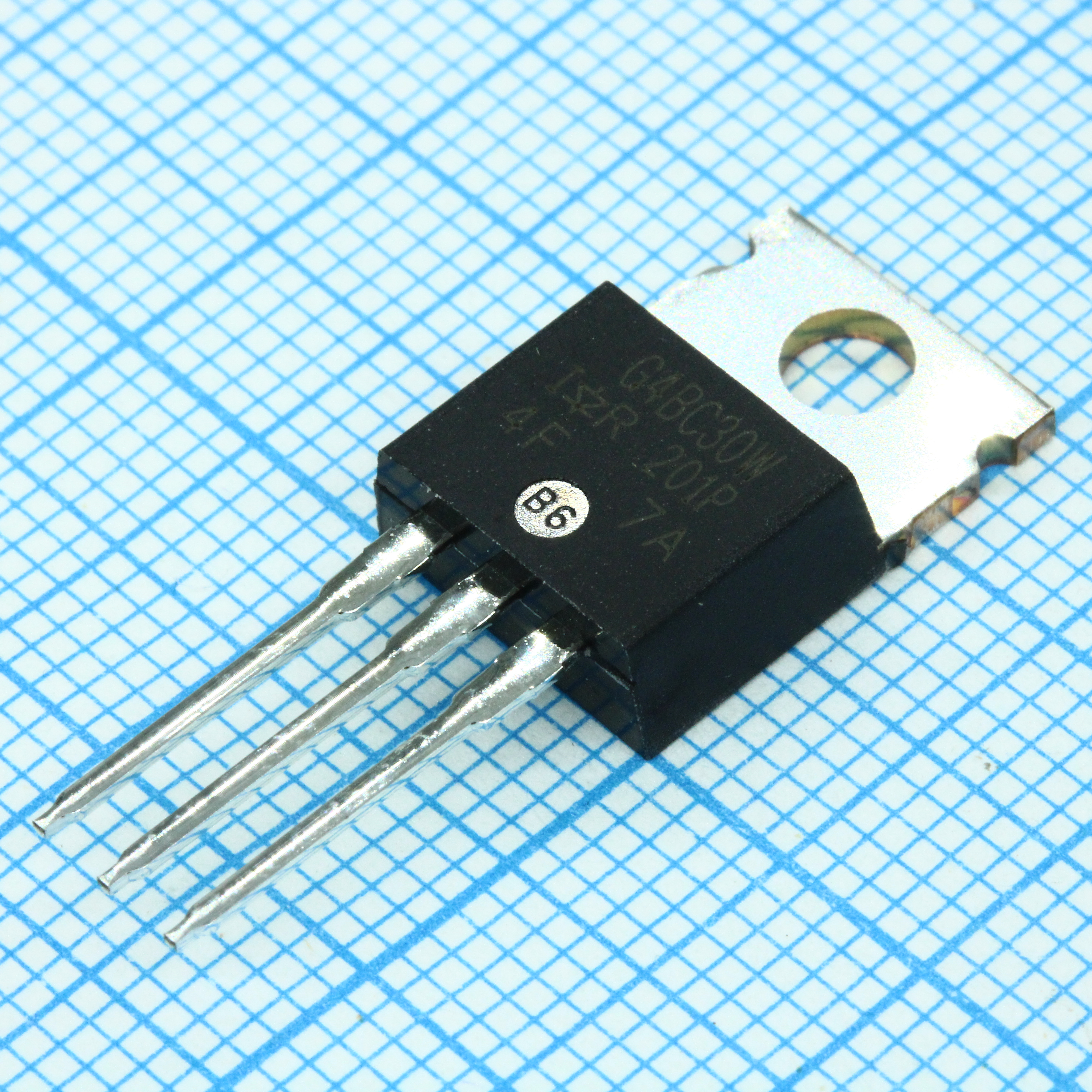 Фото IRG4BC30W Infineon Technologies — IRG4BC30WPBF