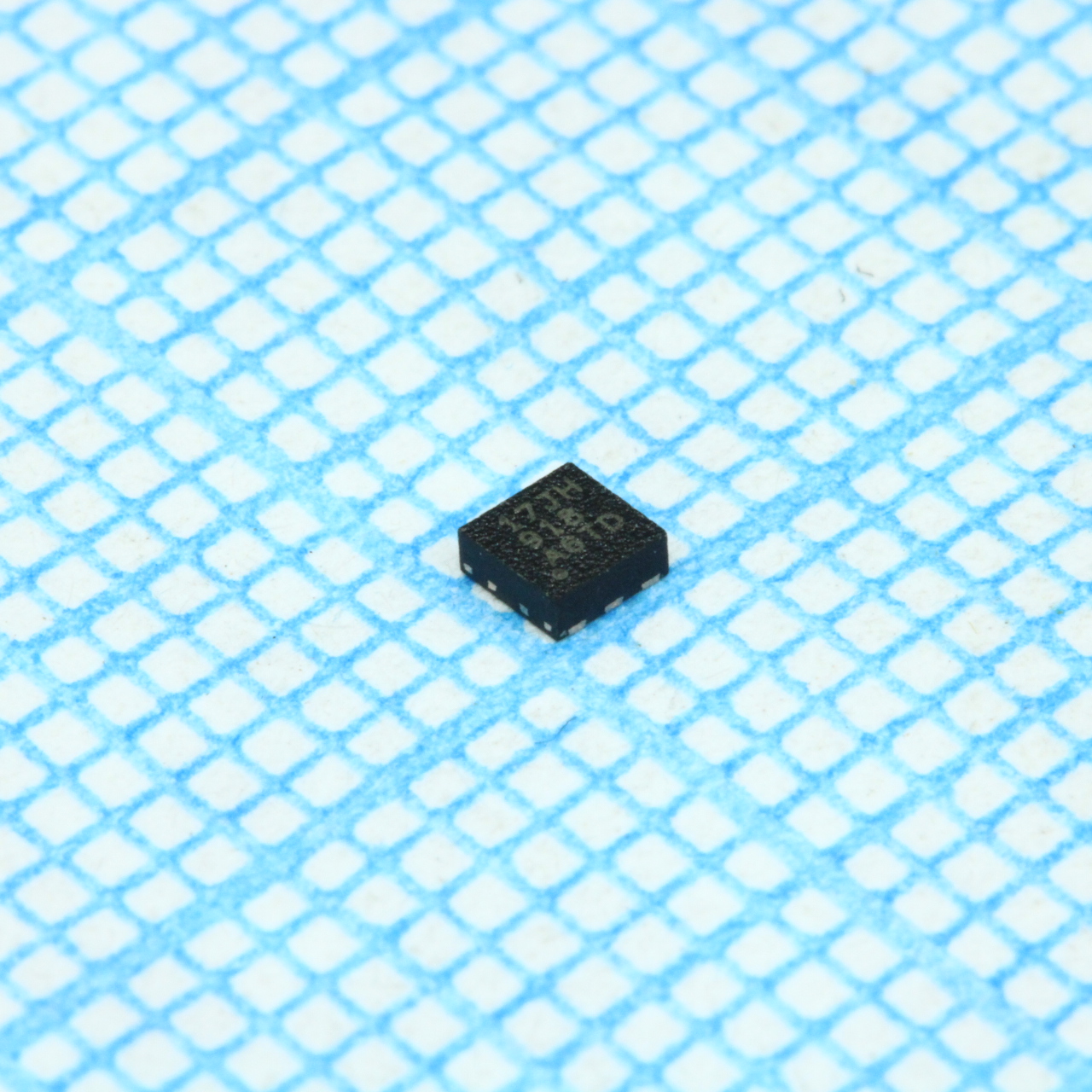 Фото TVS3300DRVR Texas Instruments — TVS3300DRVR — Диоды защиты от перенапряжения (TVS) — Texas Instruments