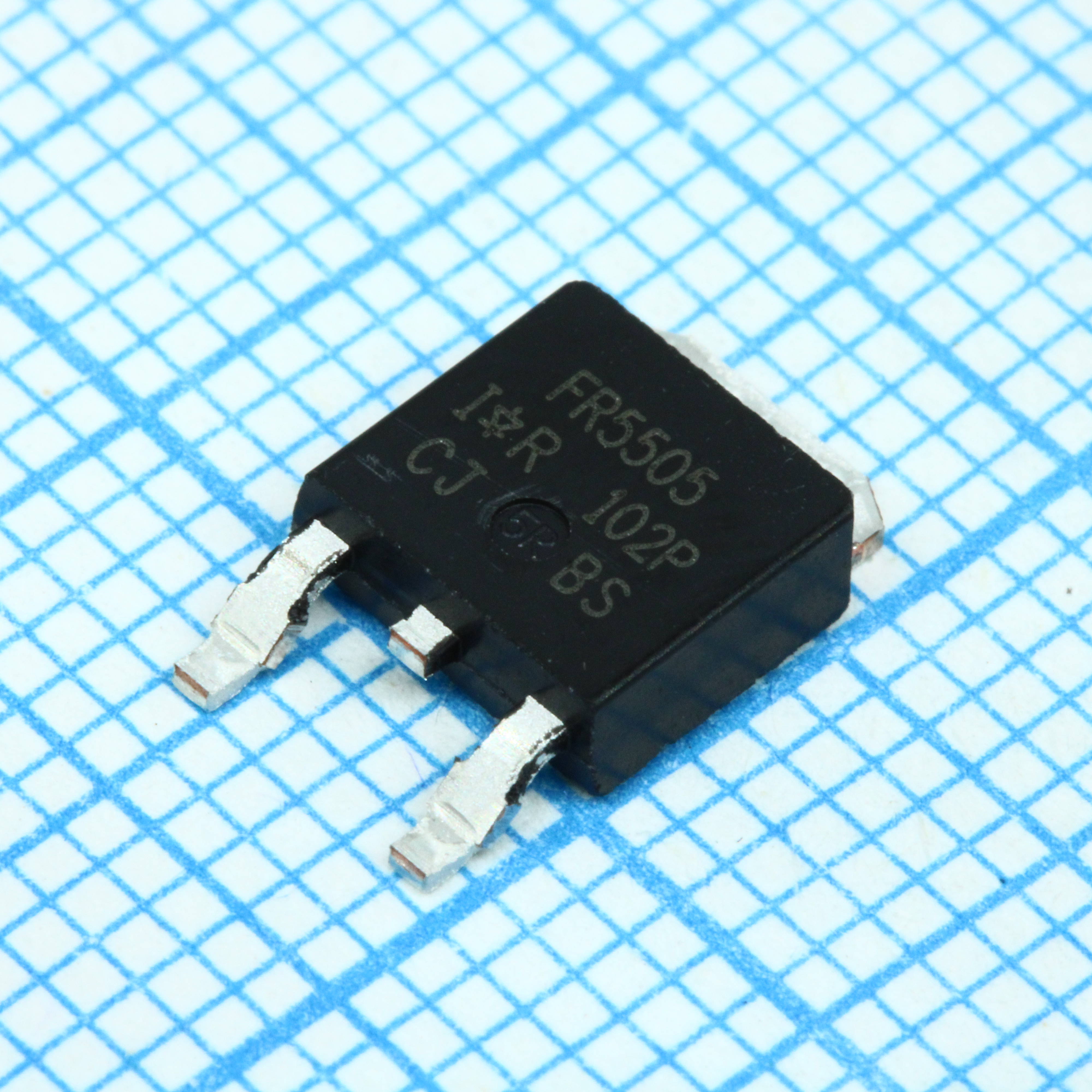 Фото IRFR5505TRPBF Infineon Technologies — IRFR5505TRPBF — Одиночные MOSFET транзисторы — Infineon Technologies
