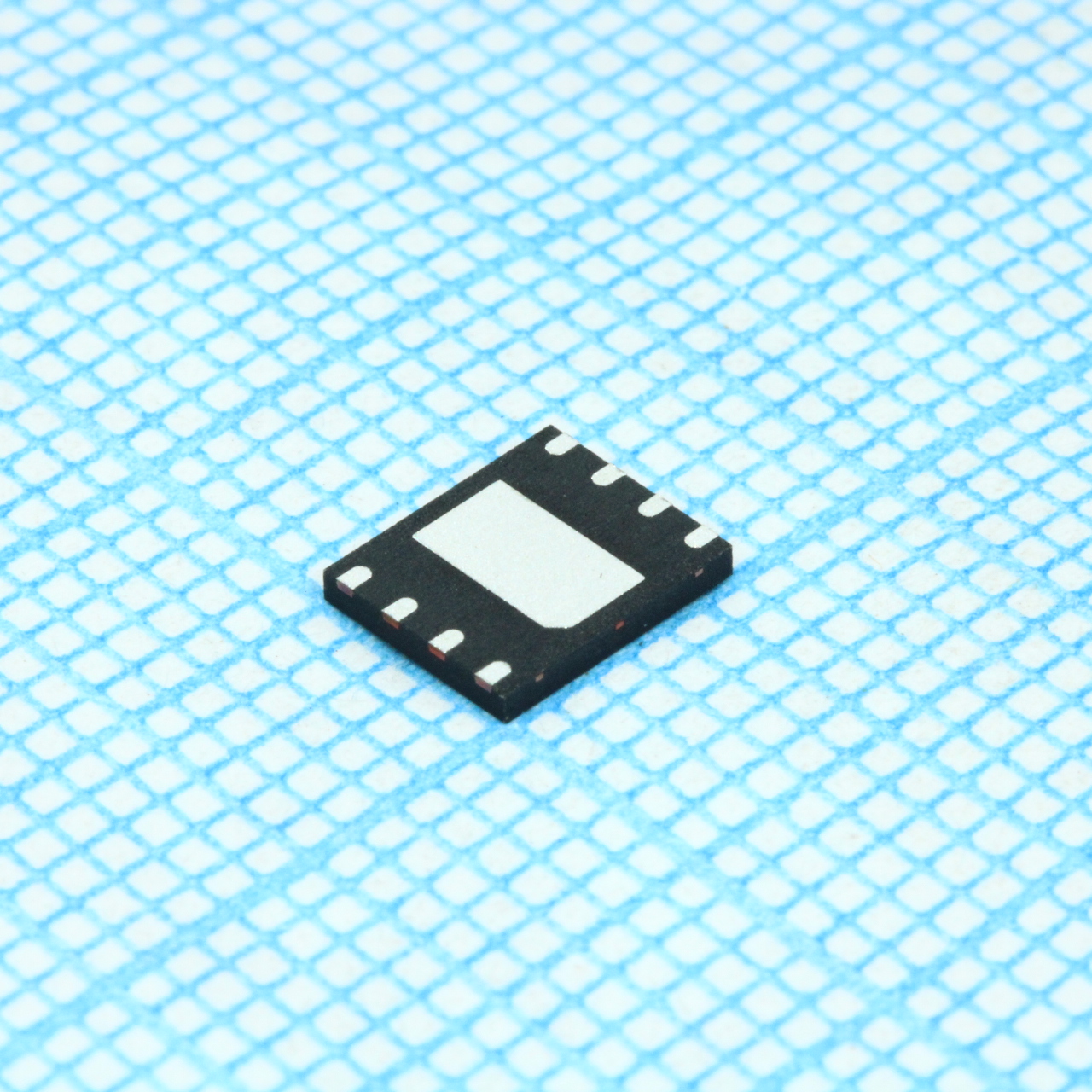 Фото FM25V20A-DGTR Infineon Technologies — FM25V20A-DGTR — FRAM память — Infineon Technologies