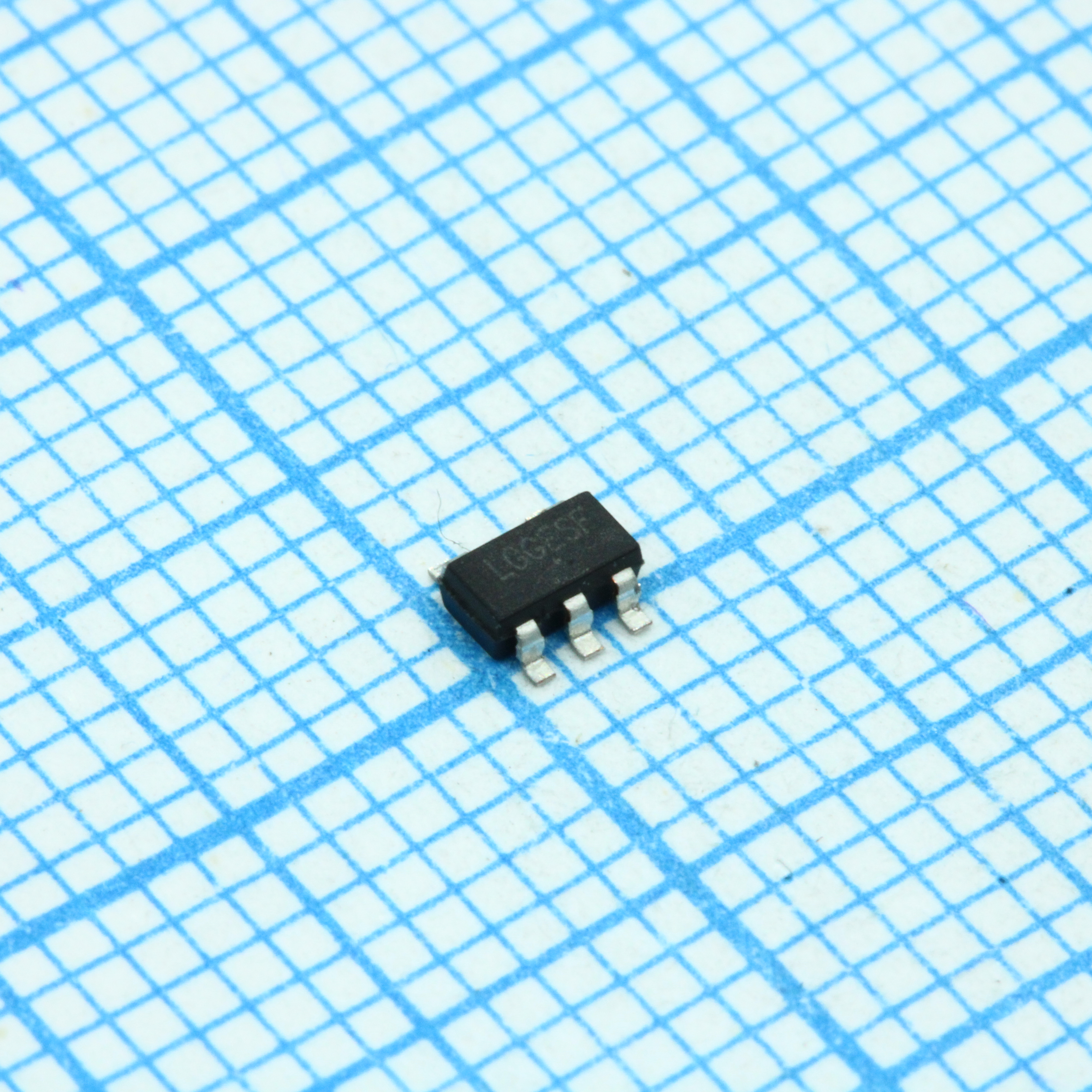 Фото NCV551SN33T1G ON Semiconductor — NCV551SN33T1G — Стабилизаторы линейные — ON Semiconductor