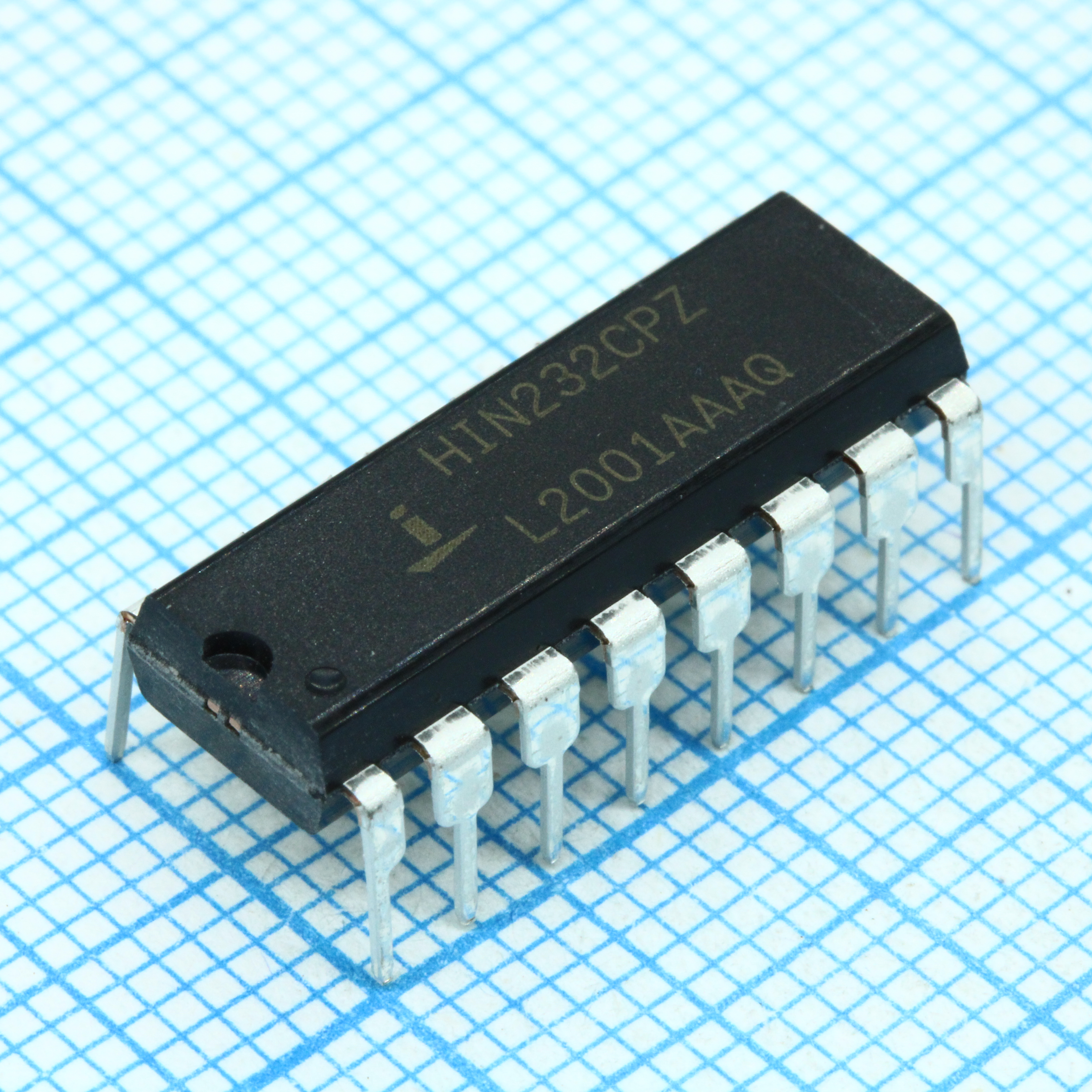 Фото HIN232CPZ Renesas — HIN232CPZ — Драйверы, трансиверы RS-232/422/485 — Renesas