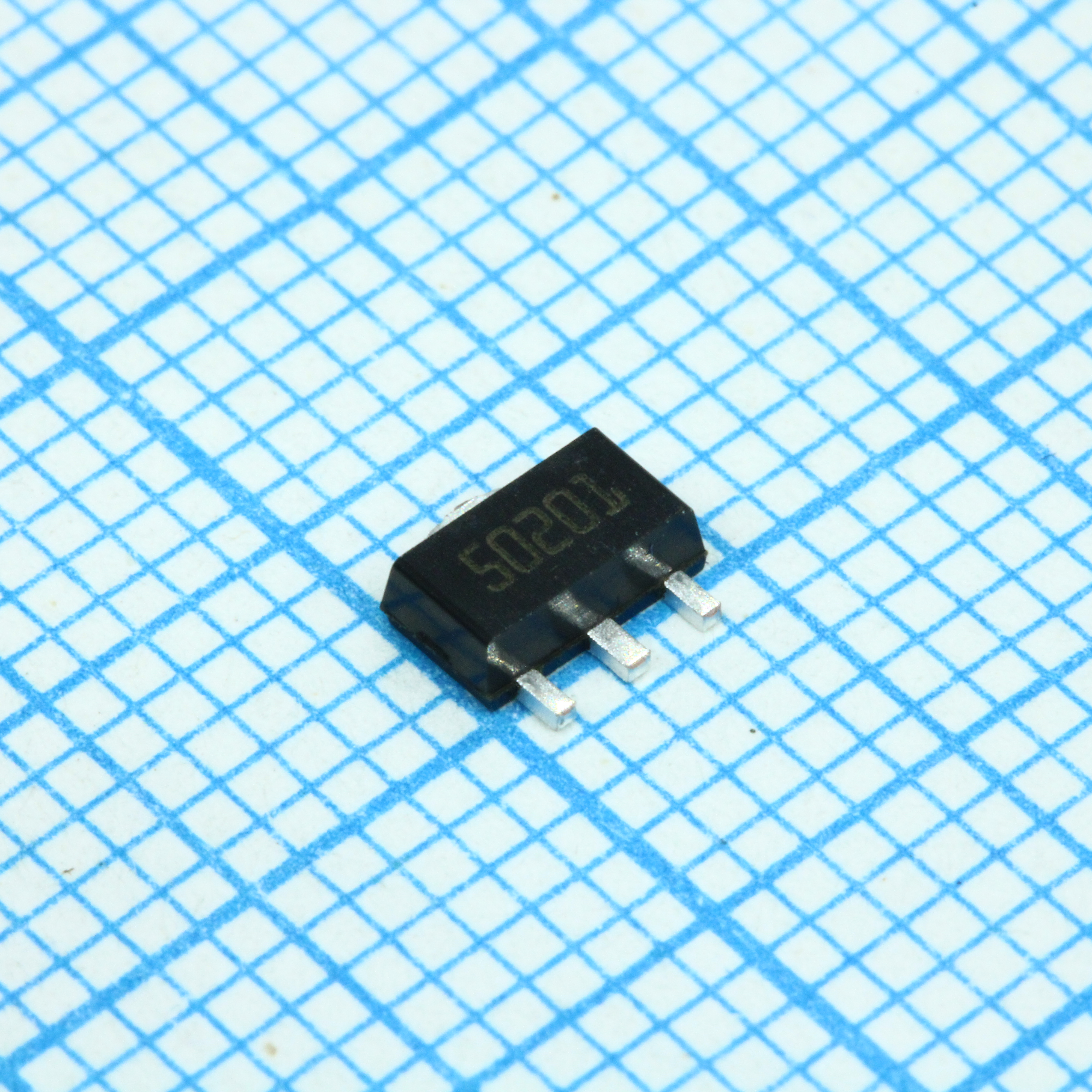 Фото LDK320ADU50R ST Microelectronics — LDK320ADU50R — Стабилизаторы линейные — ST Microelectronics