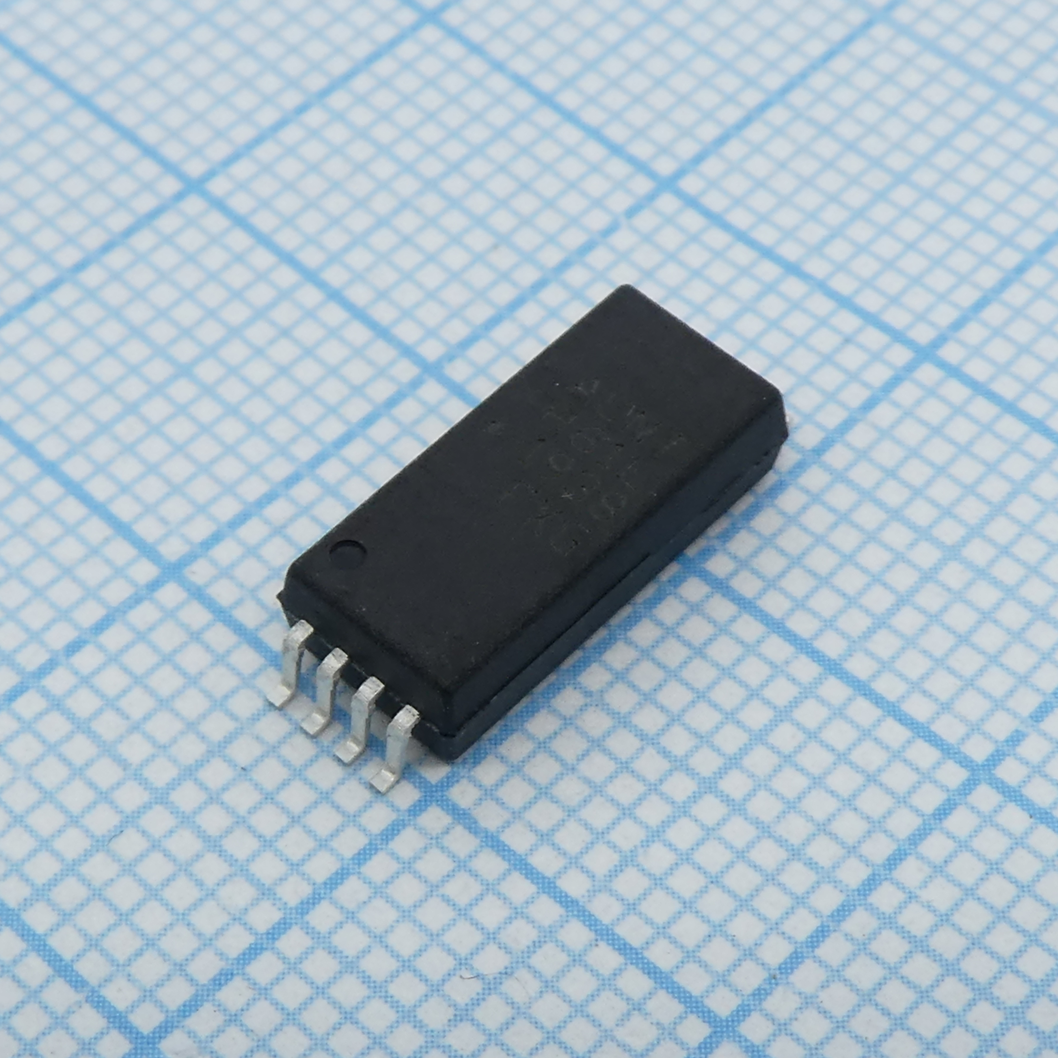 Фото ACNT-H61L-000E Broadcom — ACNT-H61L-000E — Оптопары с логическим выходом — Broadcom