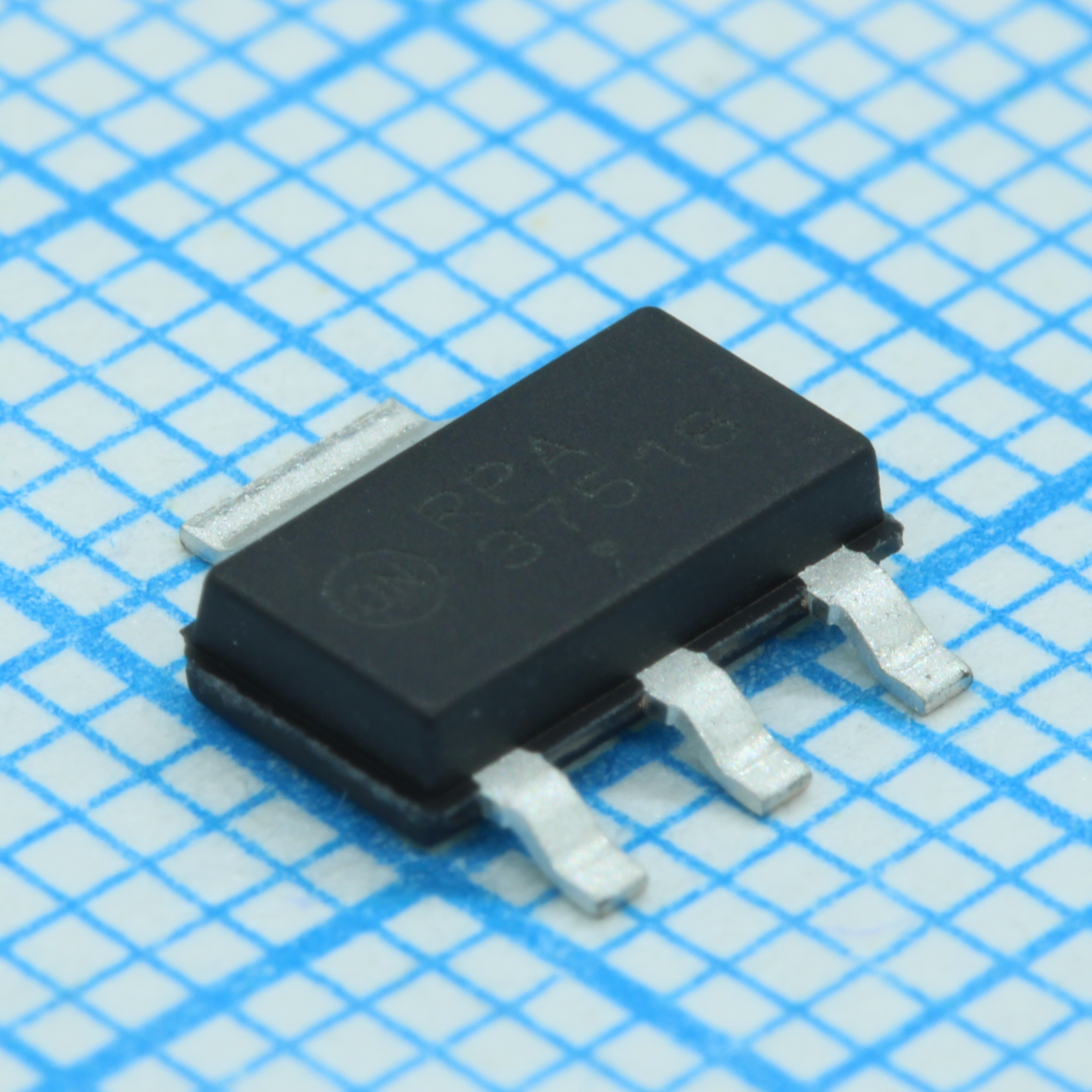 Фото MIC2920A-3.3WS Microchip Technology Inc. — MIC2920A-5.0WS-TR