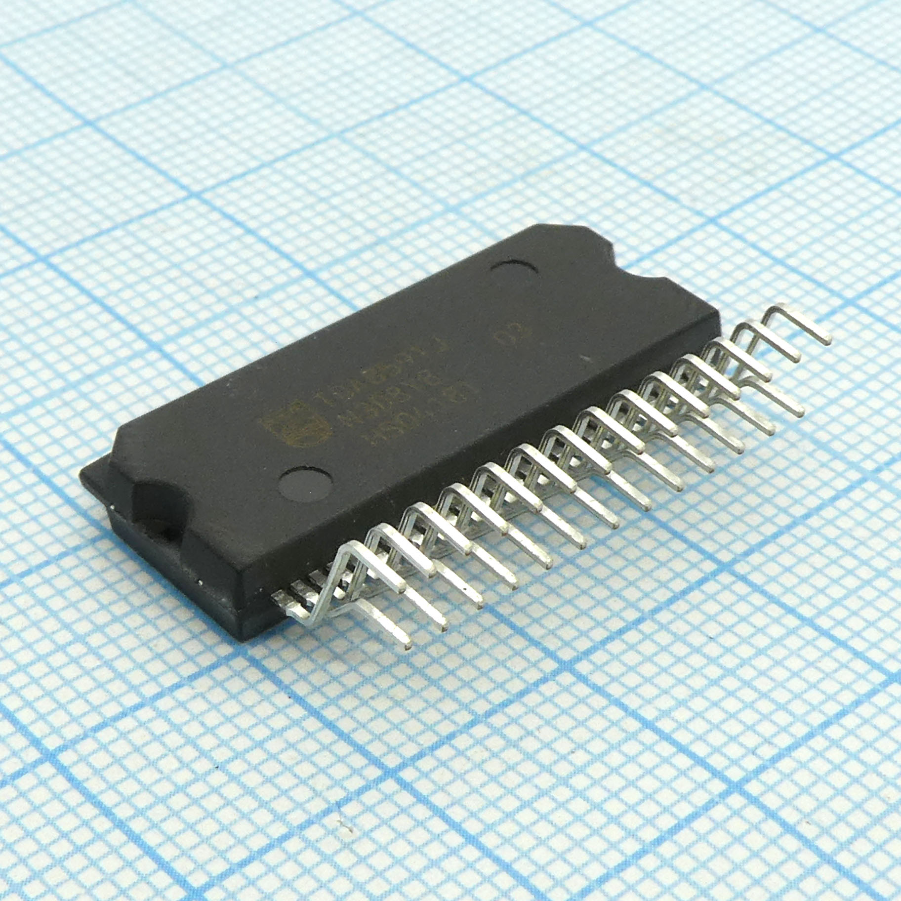 Фото TDA8591J NXP / Philips — TDA8591J — Микросхемы для УНЧ — NXP / Philips