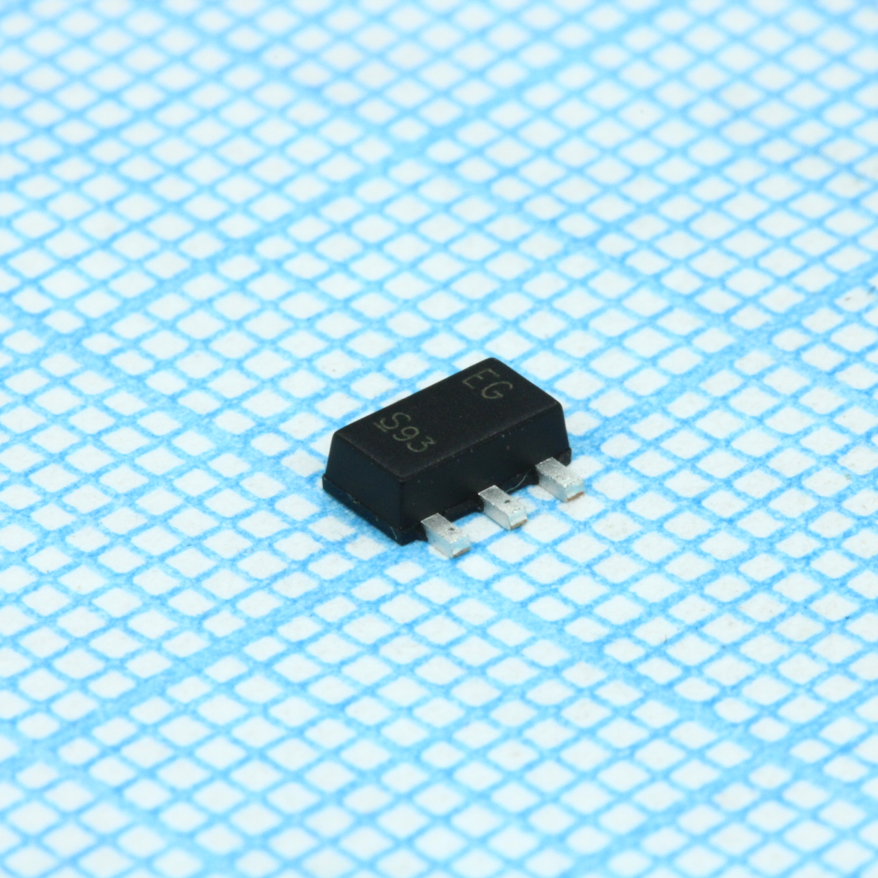 Фото BCV49 Infineon Technologies — BCV49H6327XTSA1