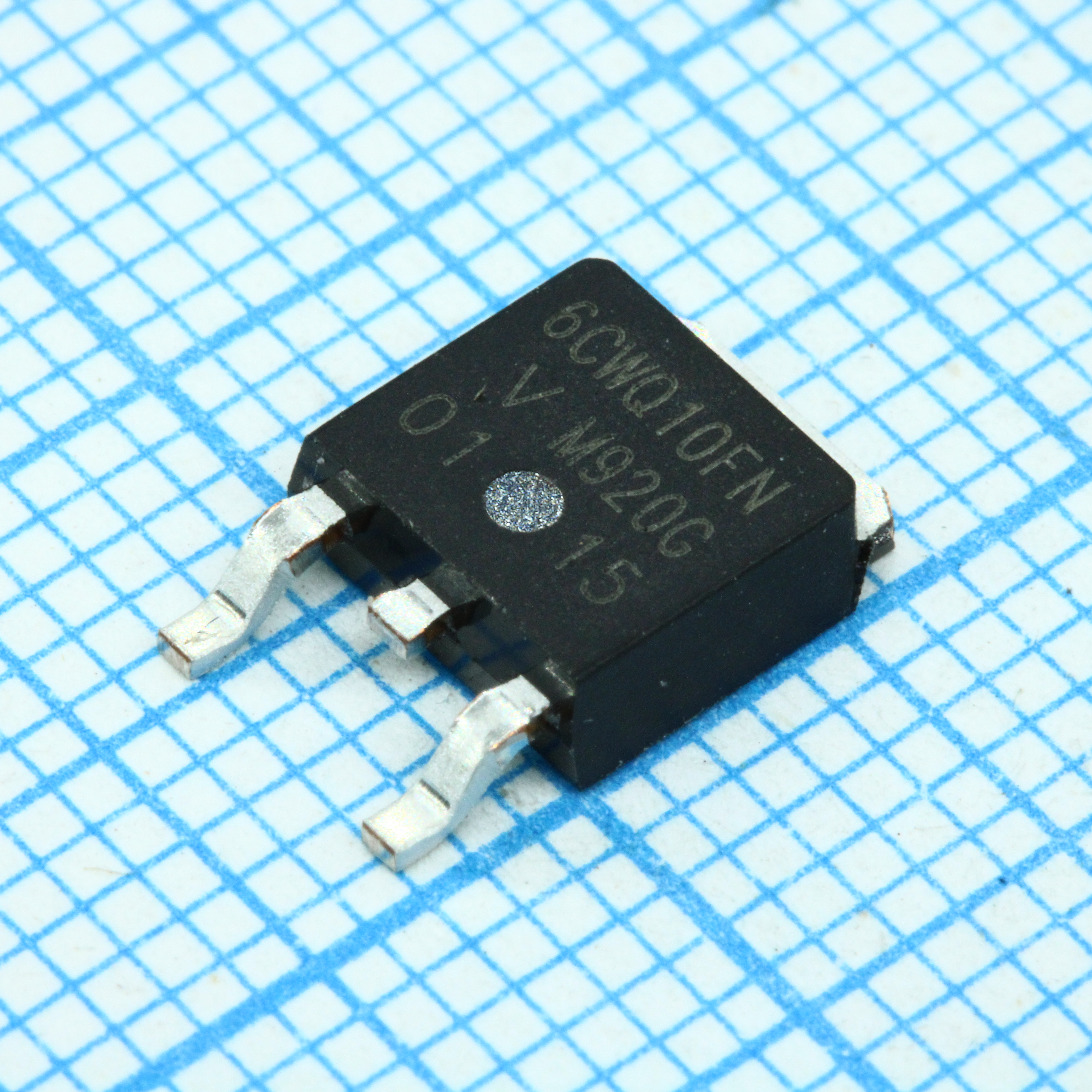 Фото Шоттки х2 100V VISHAY — VS-6CWQ10FNTR-M3 — Сборки диодов Шоттки — VISHAY