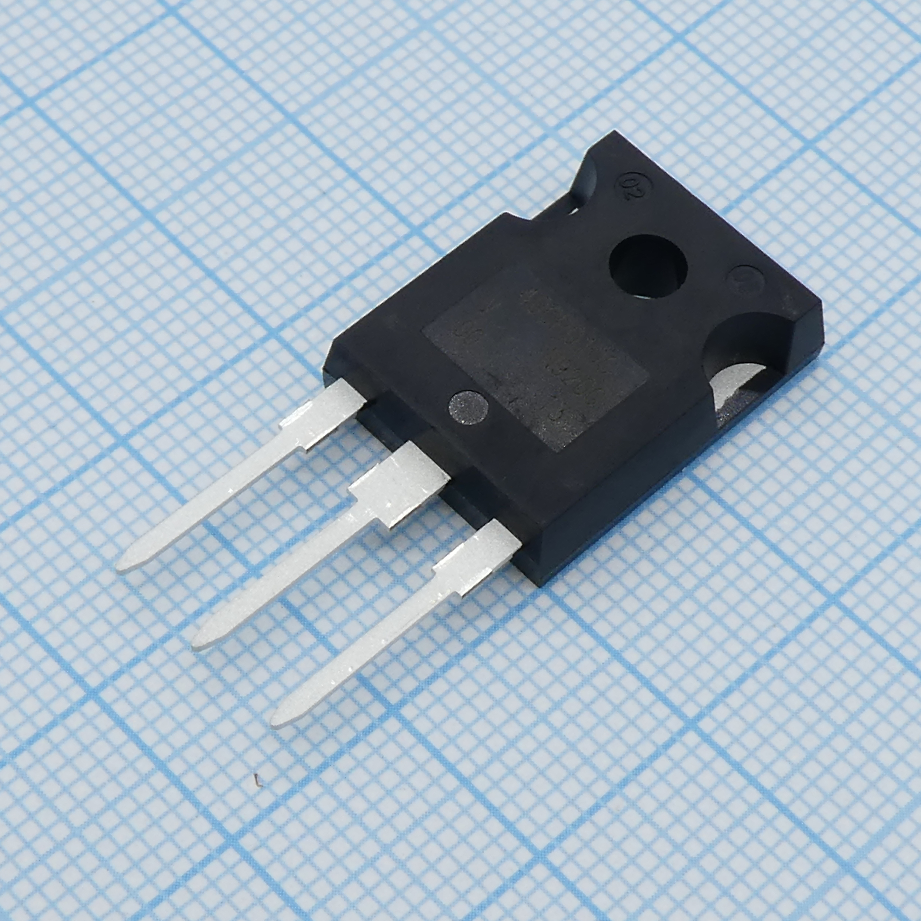 Фото Шоттки х2 100V VISHAY — VS-40CPQ100-N3 — Сборки диодов Шоттки — VISHAY