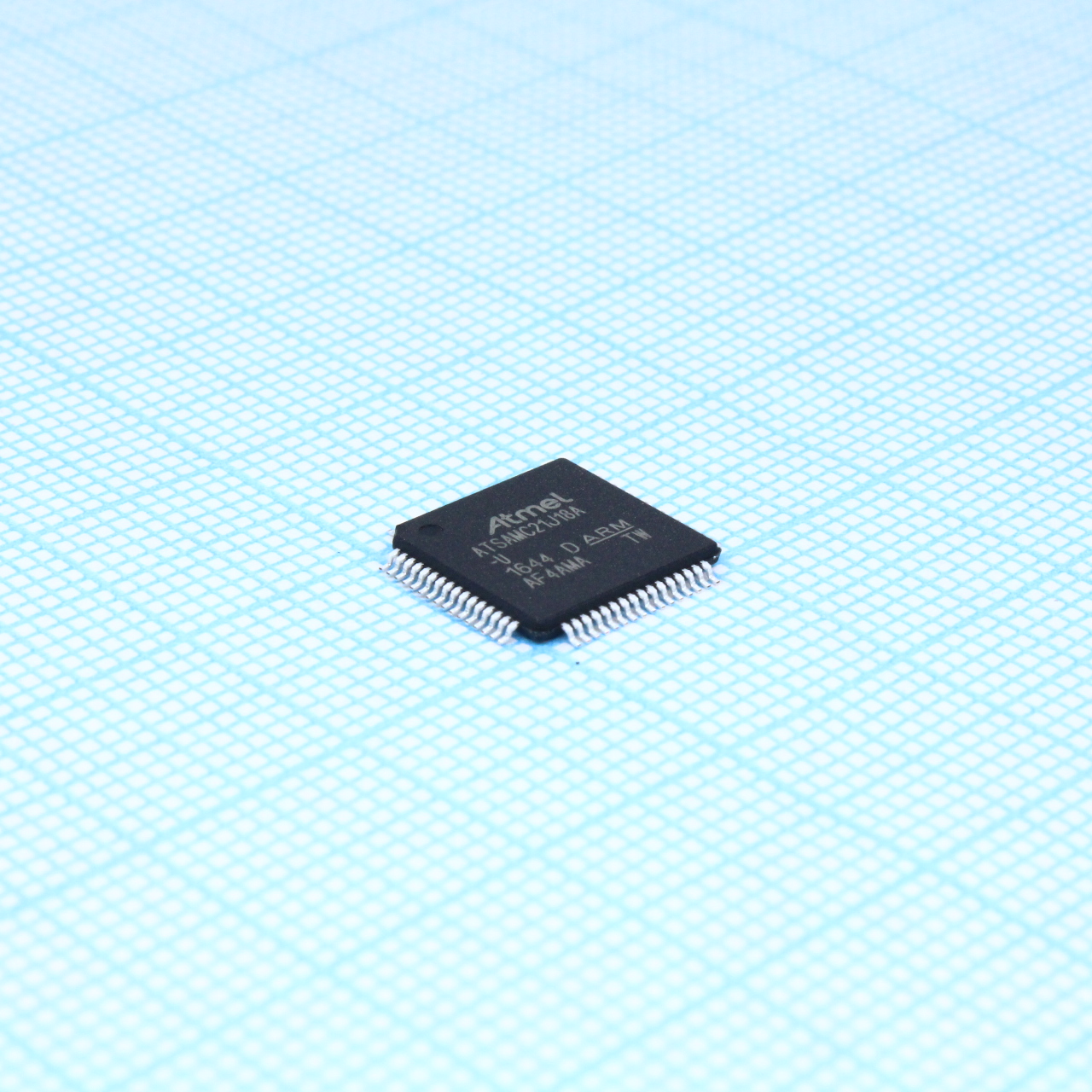 Фото ATSAMC21J18A-AUT Microchip Technology Inc. — ATSAMC21J18A-AUT — Микроконтроллеры Microchip/Atmel — Microchip Technology Inc.