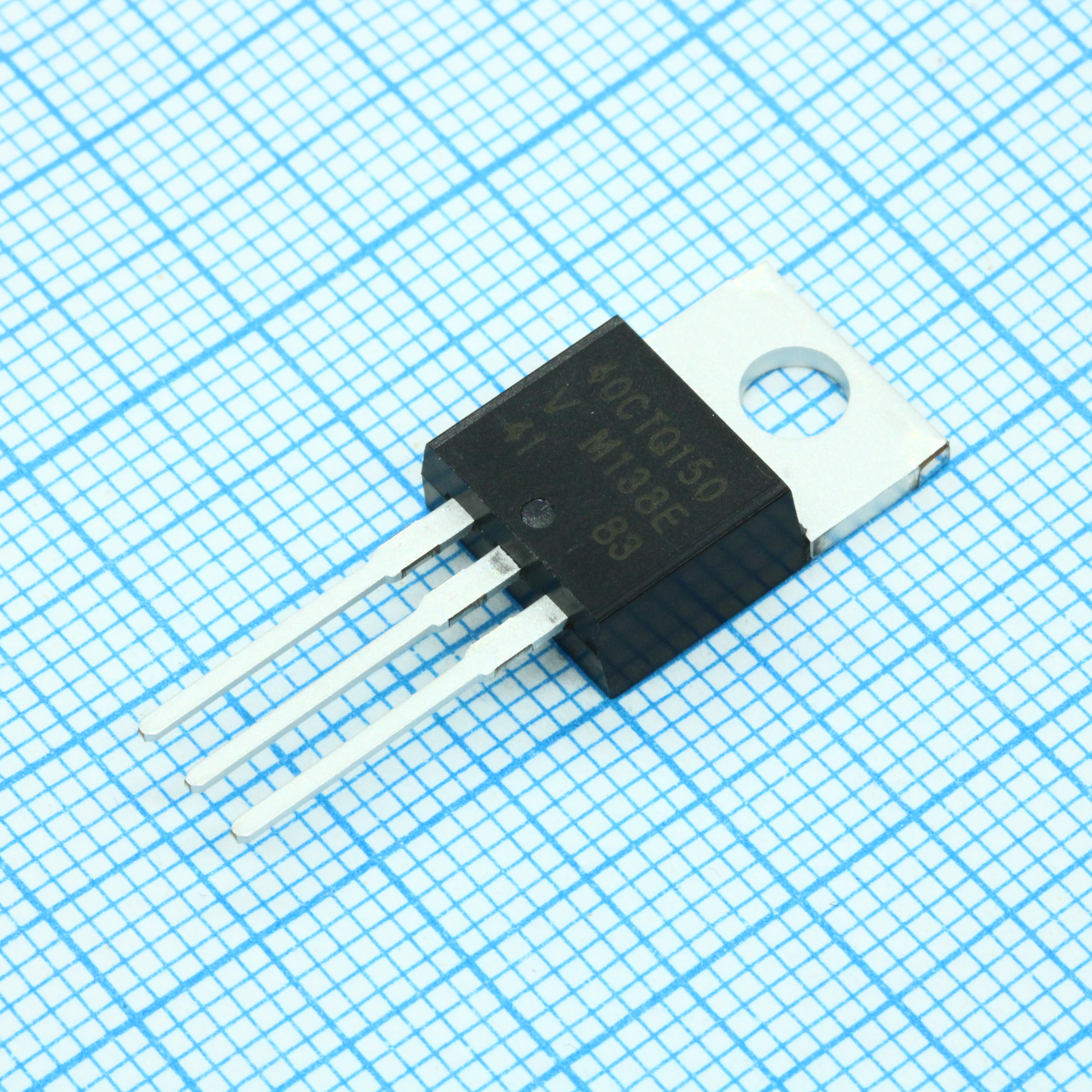 Фото Шоттки х2  20V VISHAY — VS-40CTQ150-M3 — Сборки диодов Шоттки — VISHAY